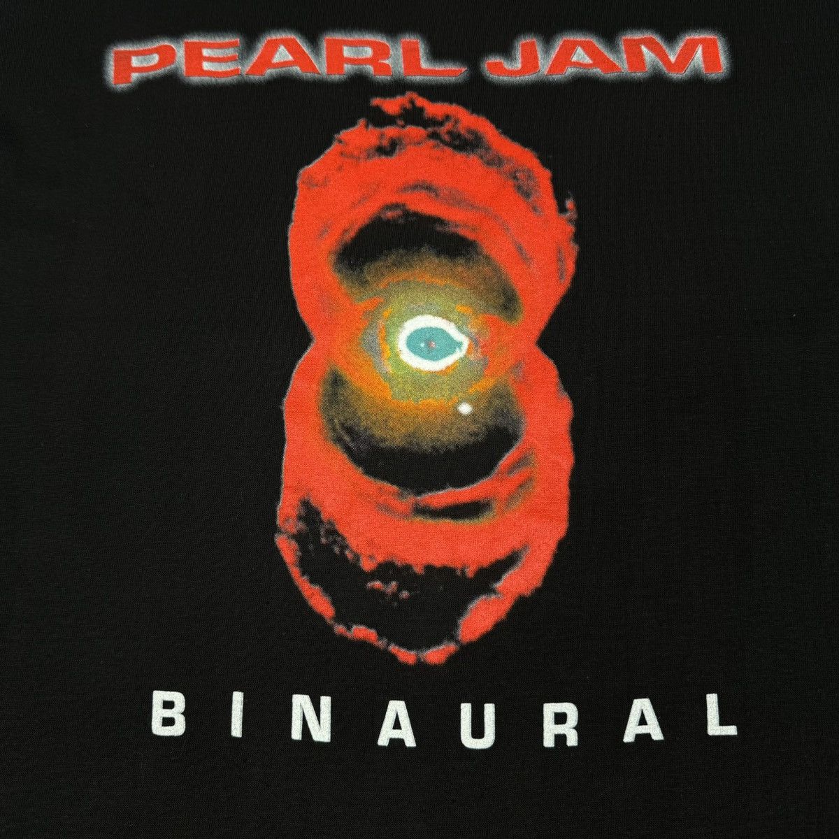Band Tees Vintage 2000 Pearl Jam Binaural Italy Euro Tour T Shirt Size US XL / EU 56 / 4 - 4 Thumbnail