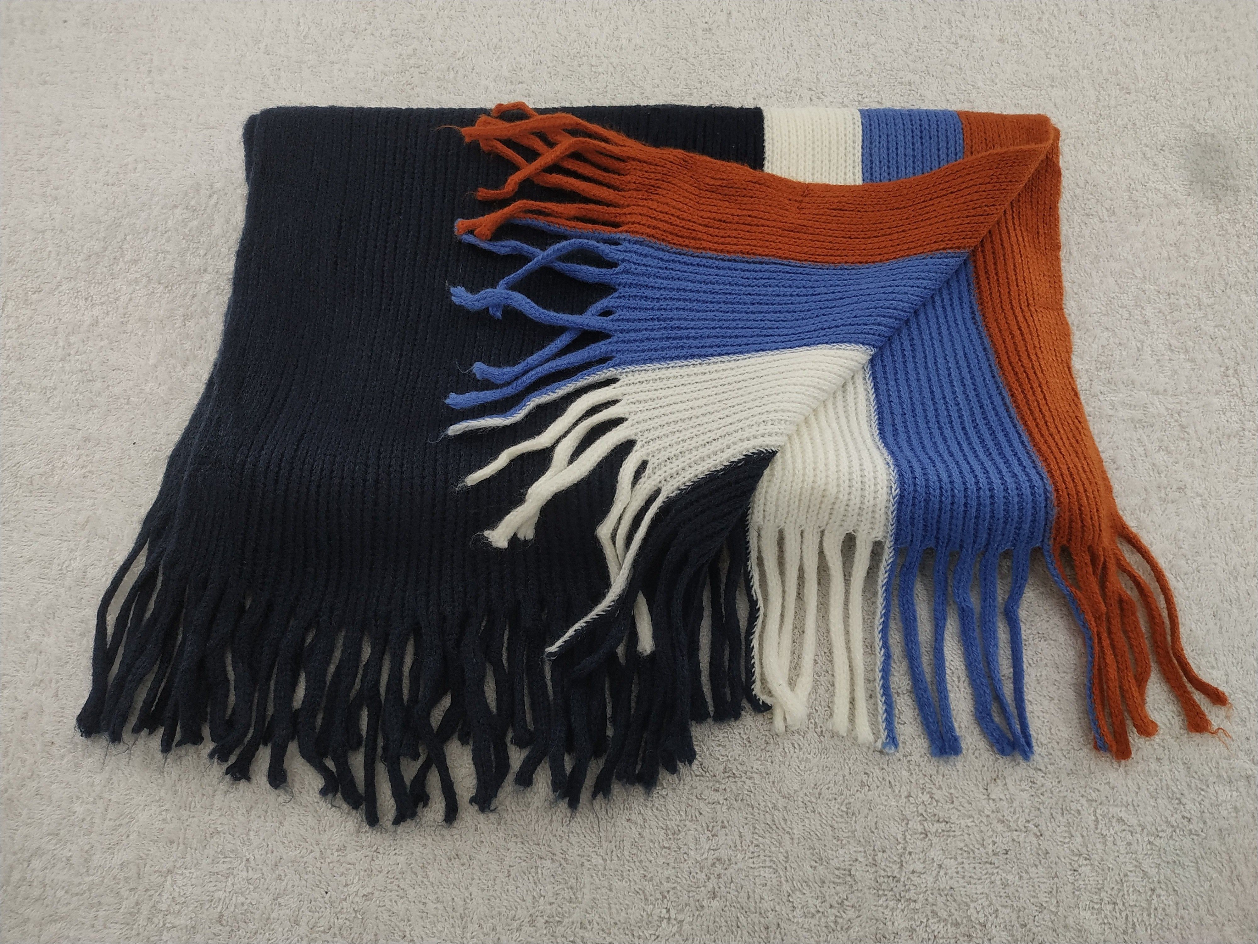 Tommy Hilfiger Tommy Hilfiger Scarf / Muffler / Neckwear - WW407 Size ONE SIZE - 3 Thumbnail