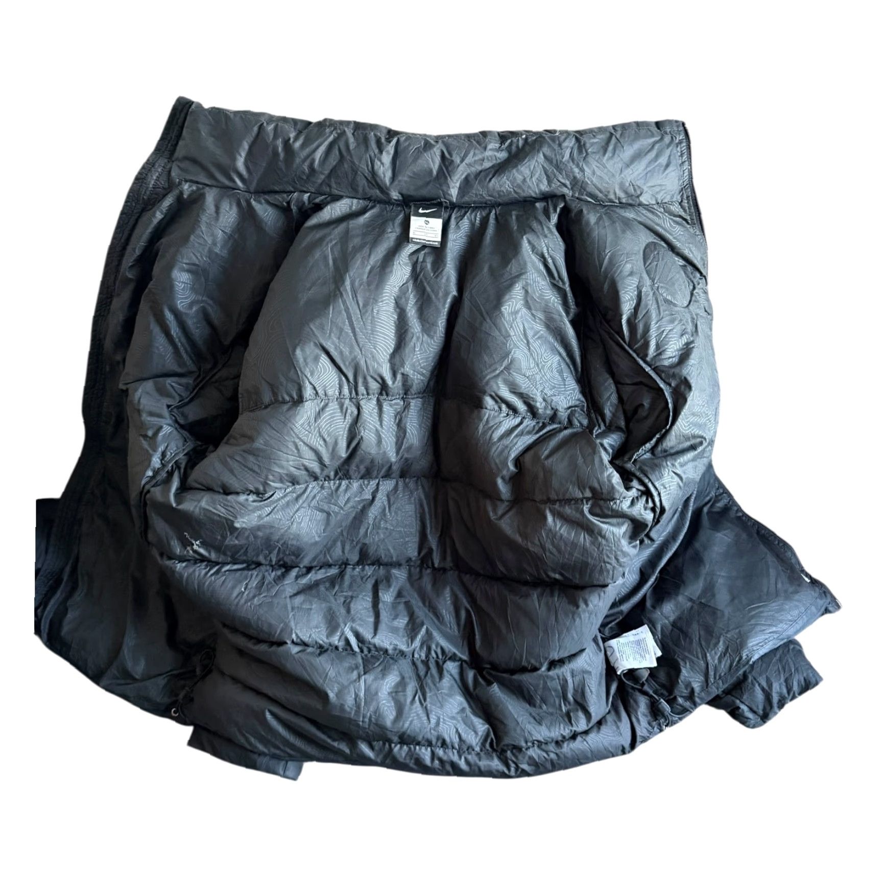 Nike Nike 550 Down Puffer Jacket XL Black—Men’s, Regular Fit, 105/US 105, Grey Duck Down 75% / Feathers 25%, Swoosh Back, Zip, Winter Casual Jacket Size US XL / EU 56 / 4 - 6 Thumbnail