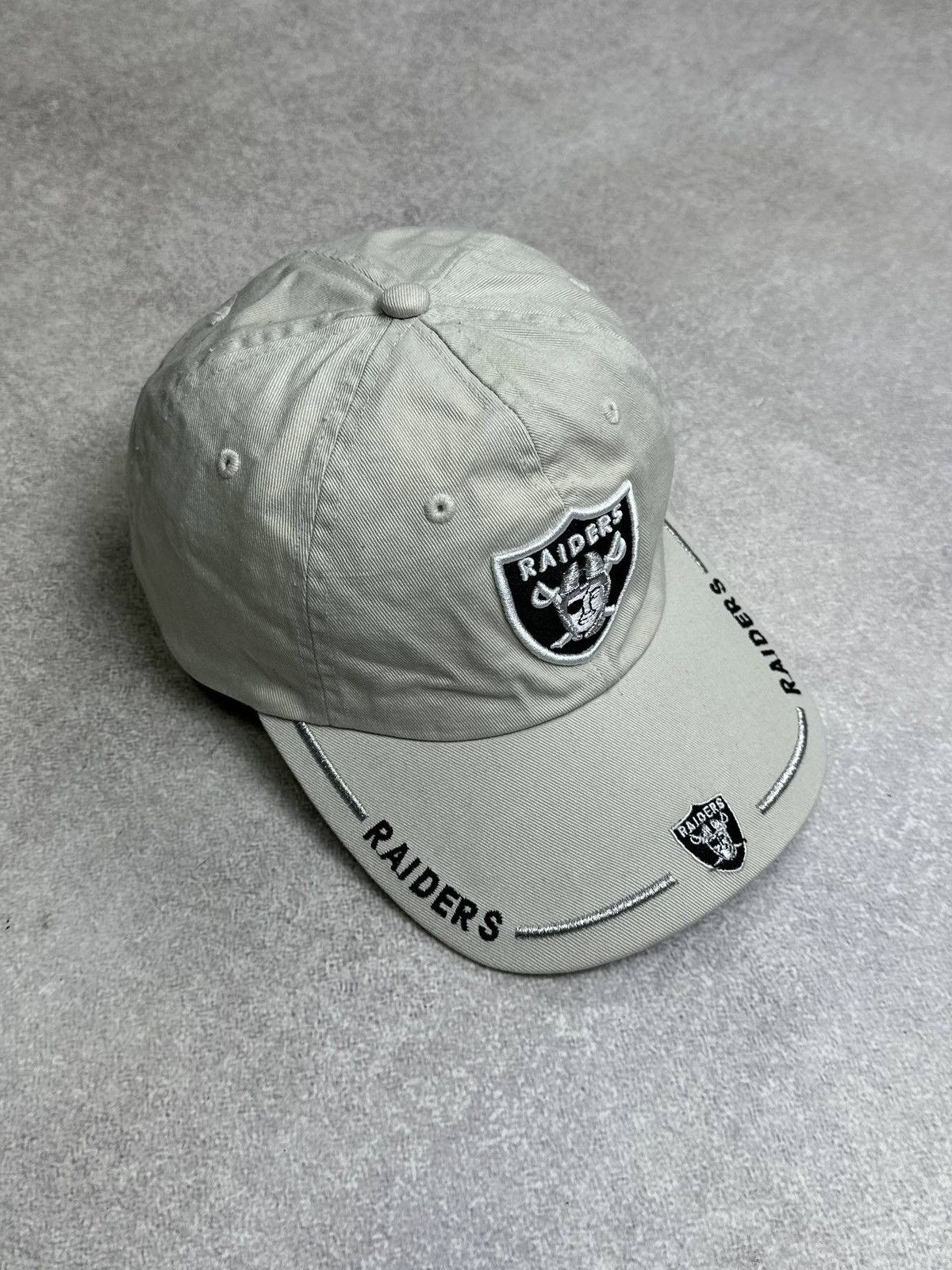 NFL Vintage NFL Raiders Embroidery Cap Y2K Os Size ONE SIZE - 1 Thumbnail