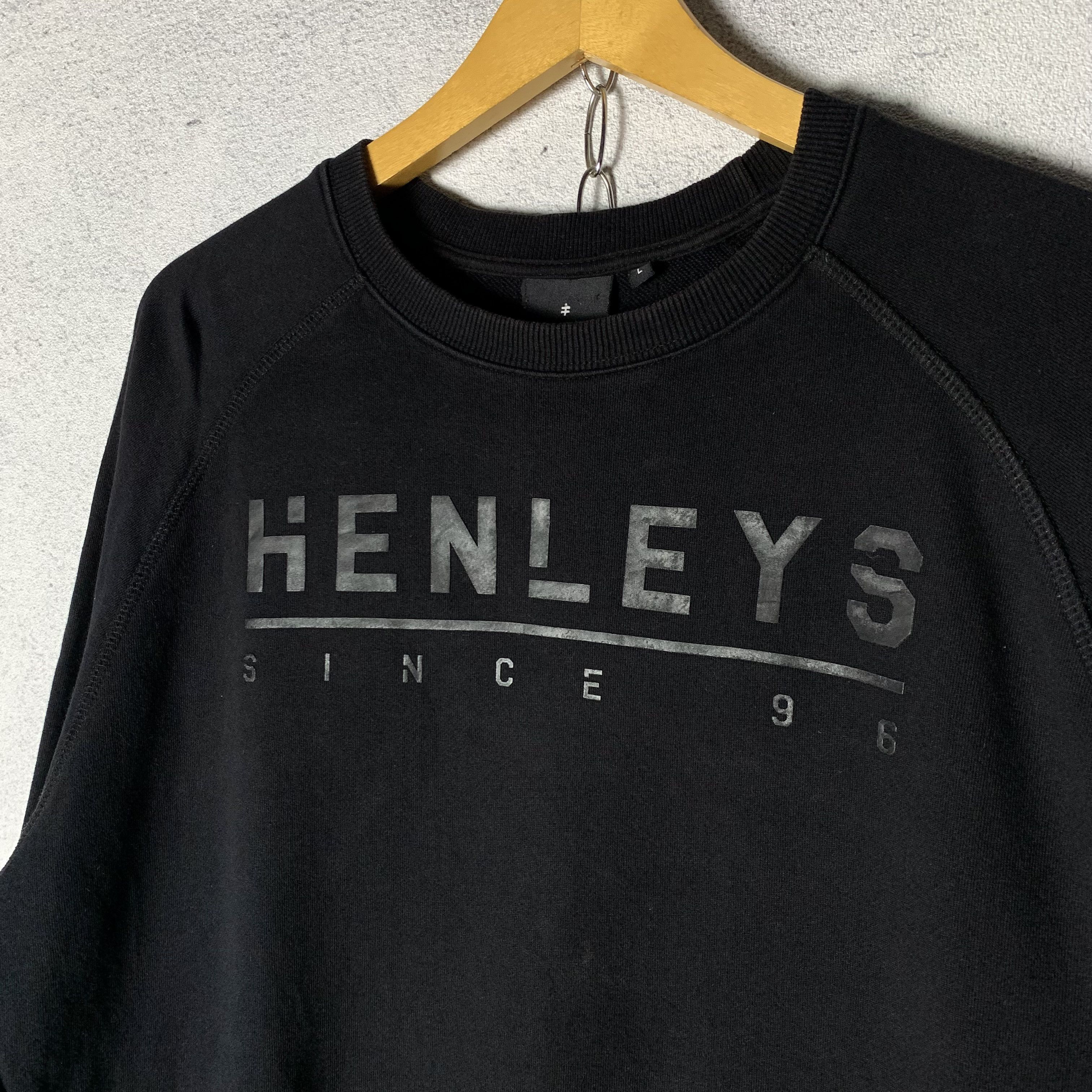 Vintage Henleys Sweatshirt Crewneck Size US L / EU 52-54 / 3 - 2 Thumbnail
