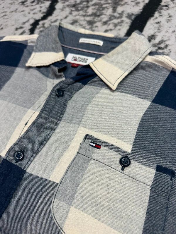 Tommy Hilfiger Tommy Hilfiger Cream Navy Blue Checked Flannel Shirt M Size US M / EU 48-50 / 2 - 4 Thumbnail