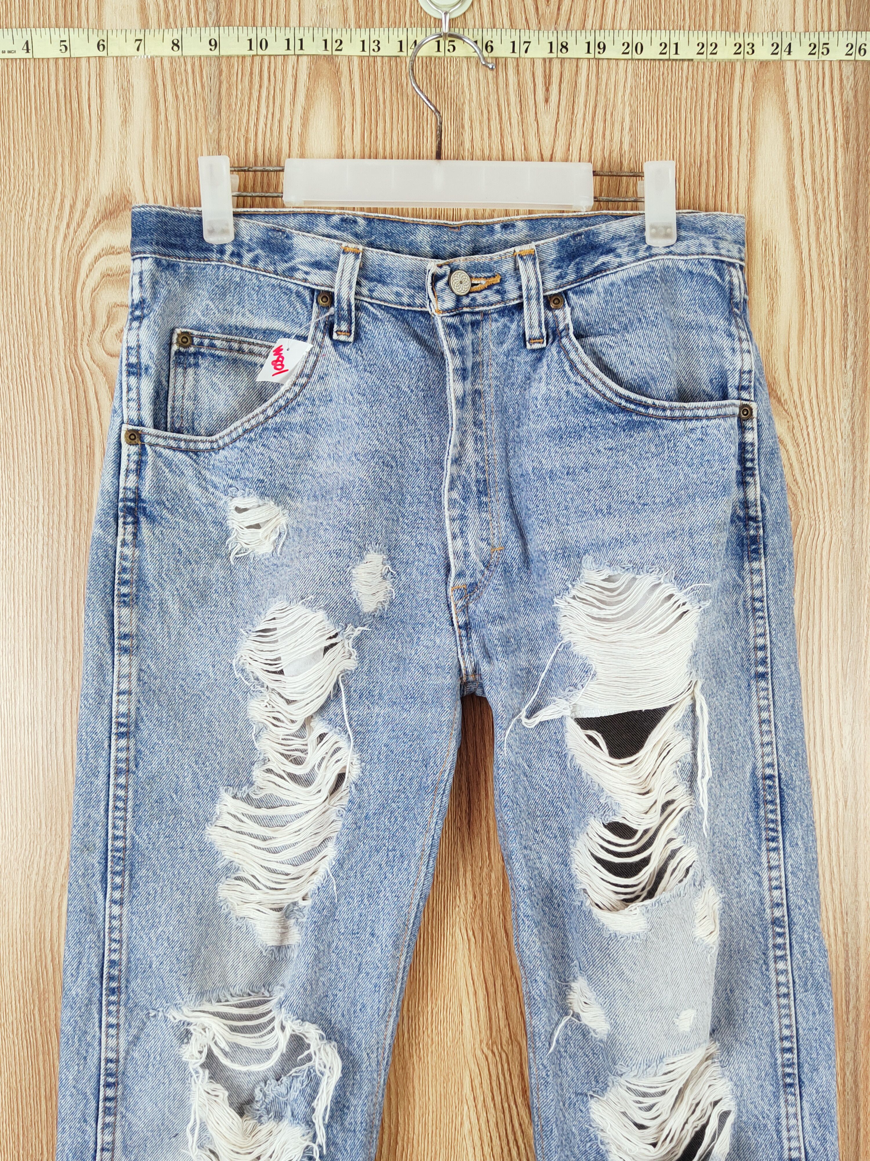 Japanese Brand Japanese Brand Blue Distressed Ripped Jeans #W801 Size US 32 / EU 48 - 2 Thumbnail