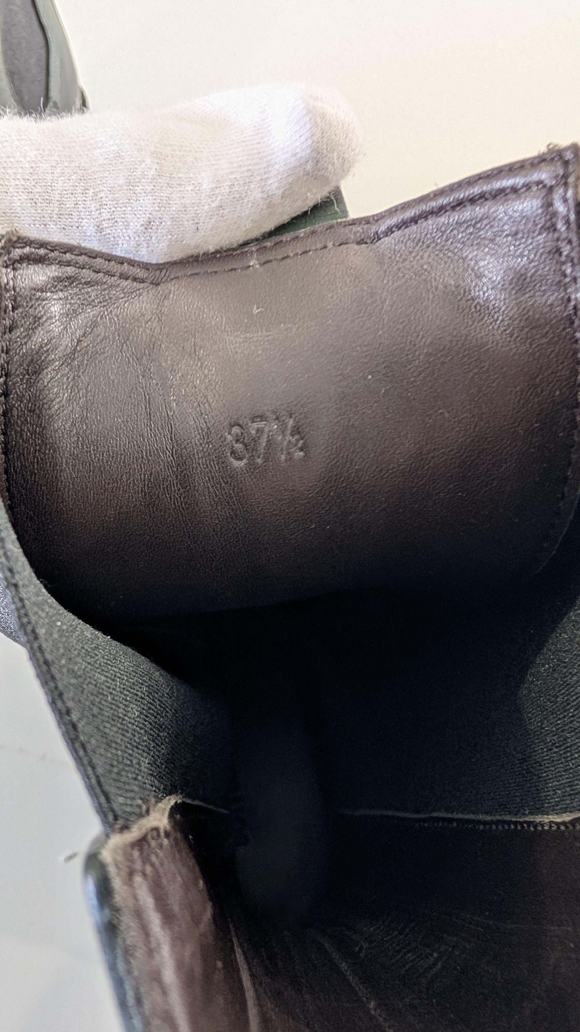 Bottega Veneta Bottega Veneta Lug Black Leather Chelsea Boots IT 37.5 Size US 7.5 / IT 37.5 - 13 Thumbnail