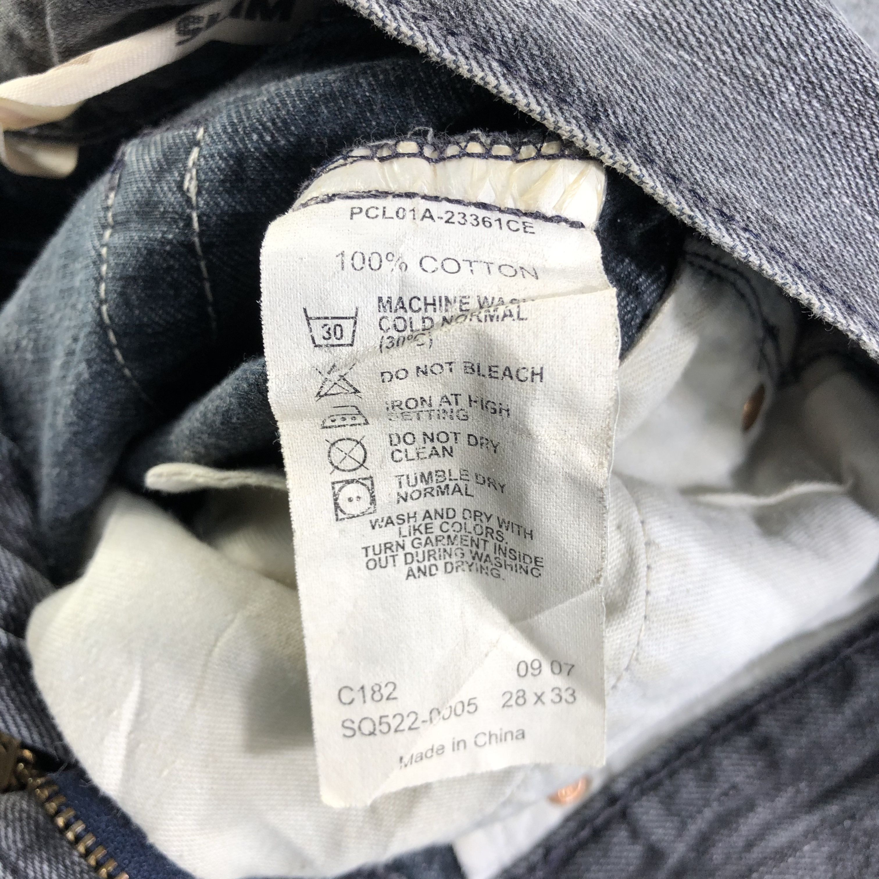 Levi's Vintage Levis 522 Jeans-J4105 Size US 29 - 9 Thumbnail