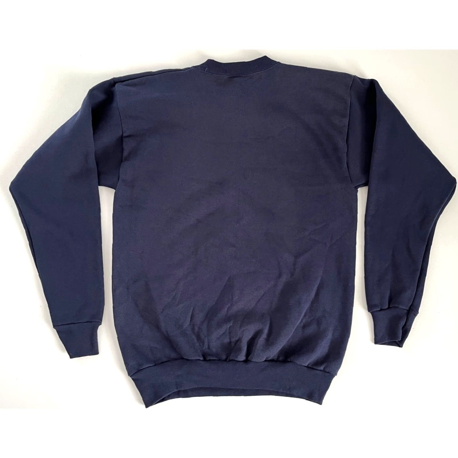Tultex VINTAGE Tultex Unisex Adults Sweatshirt Crewneck Pullover 90s Navy Whitetail Deer Graphic Print Size L US Made in USA Mens Womens Size US L / EU 52-54 / 3 - 4 Thumbnail