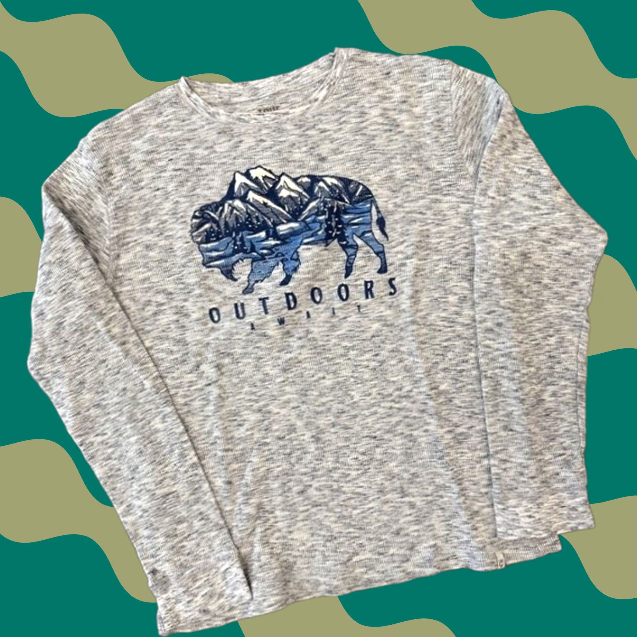 Vintage VINTAGE Y2K Outdoor Awaits Buffalo Mountains Long Sleeve Gray Pullover Knit XL T-Shirt Women Size XL / US 12-14 / IT 48-50 - 1 Thumbnail