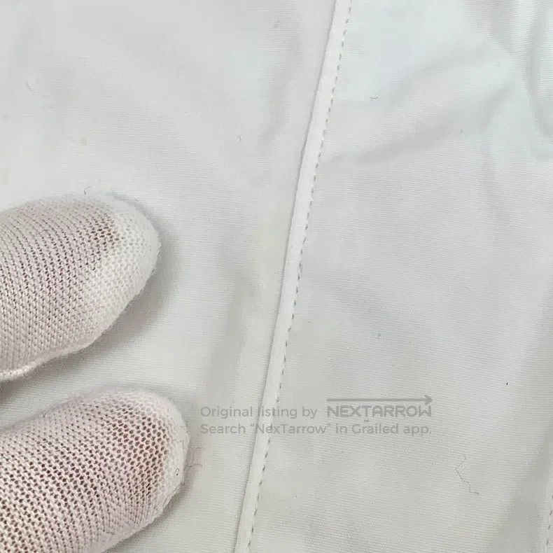 Thom Browne Thom Browne Long-sleeved shirt with single row of buttons Size US S / EU 44-46 / 1 - 8 Thumbnail