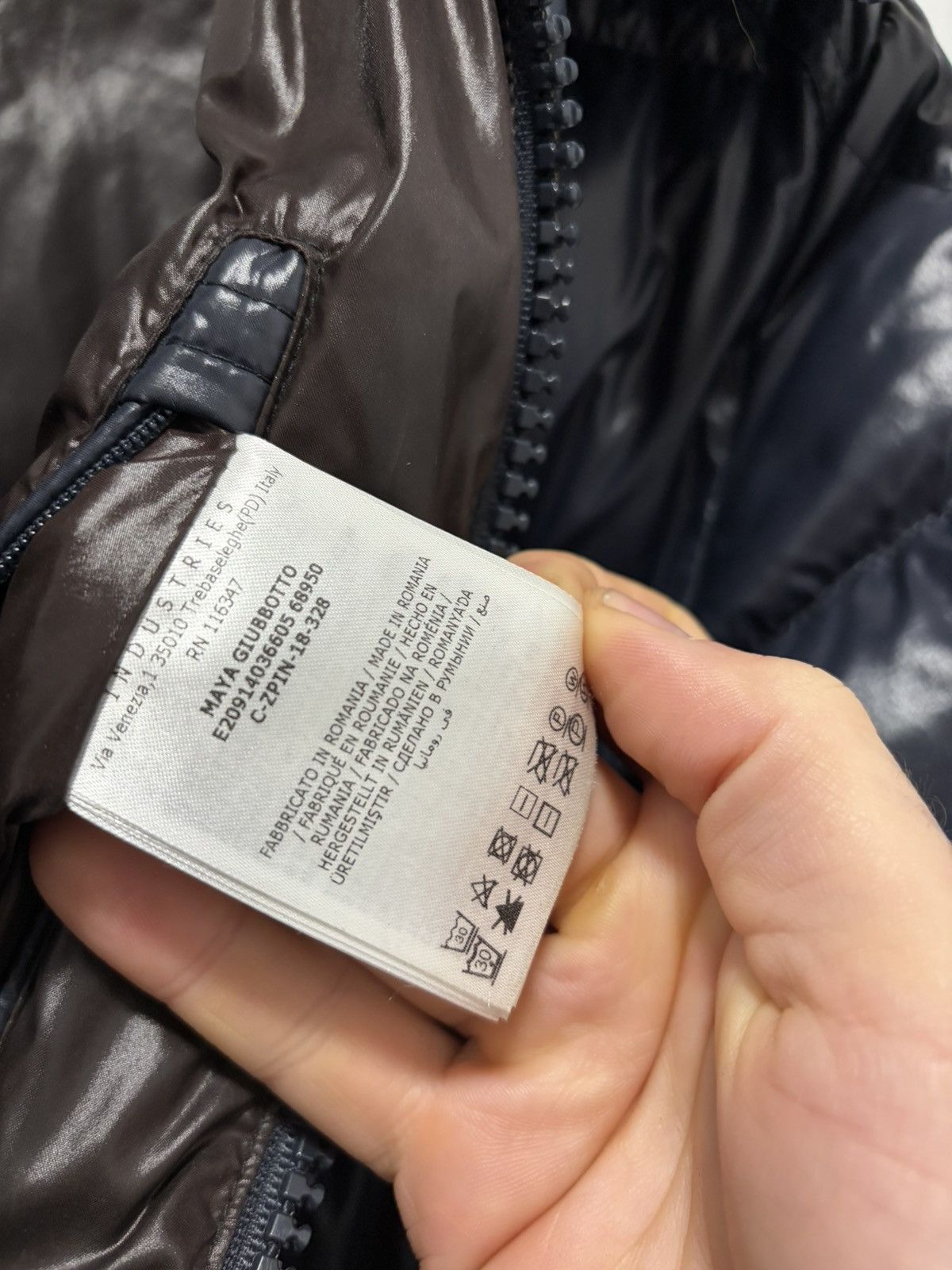 Moncler Moncler Maya Jacket Size US S / EU 44-46 / 1 - 7 Thumbnail