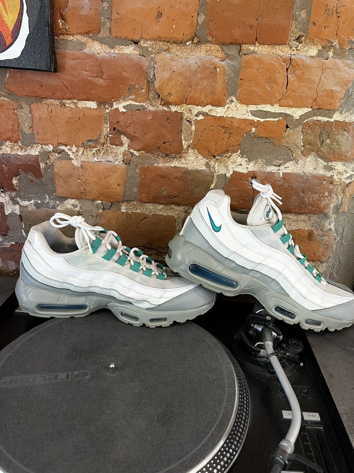 Nike Nike Air Max 95 Essential Clear Emerald 2018 Size US 10 / EU 43 - 3 Thumbnail