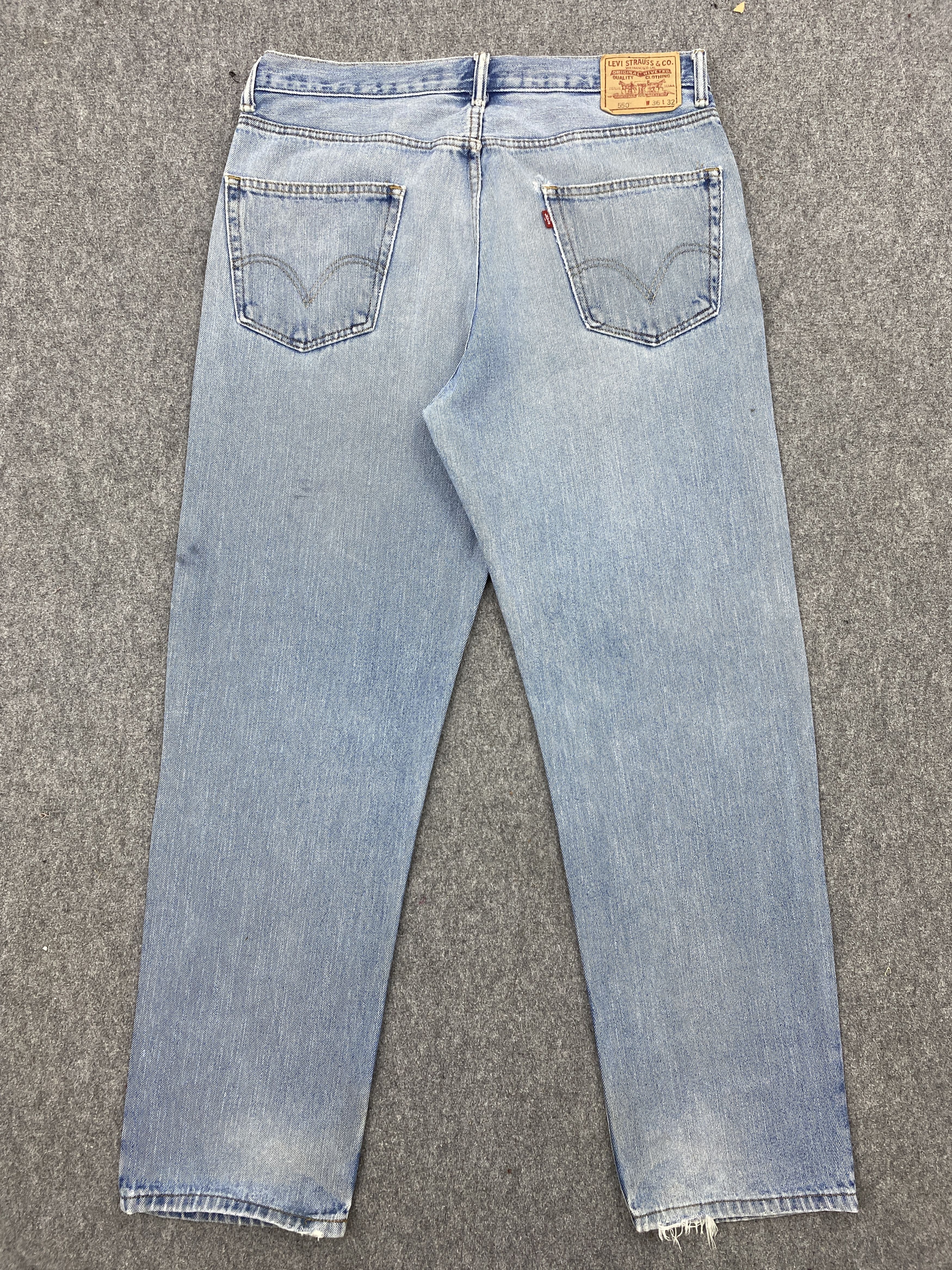 Levi's Light Washed Vintage Levis 550 Jeans DP2338 Size US 35 - 3 Thumbnail