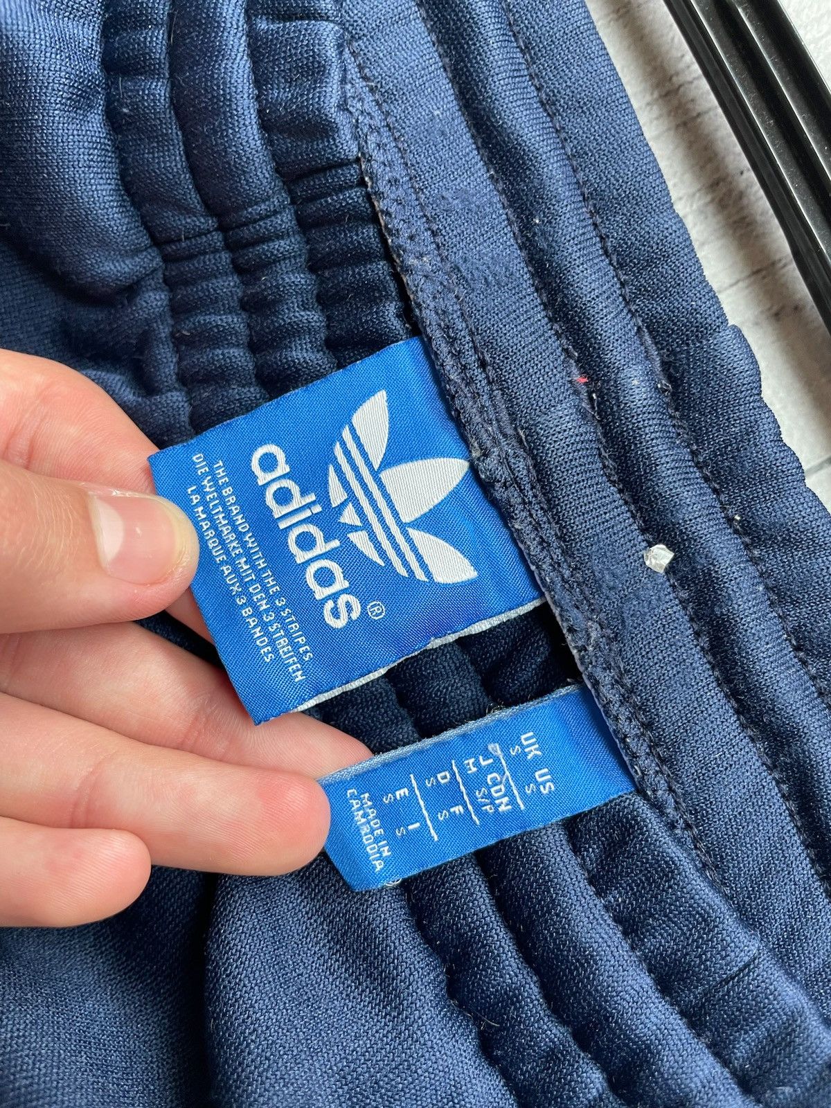Vintage Vintage adidas originals size M striped rap track suit Size US M / EU 48-50 / 2 - 11 Thumbnail