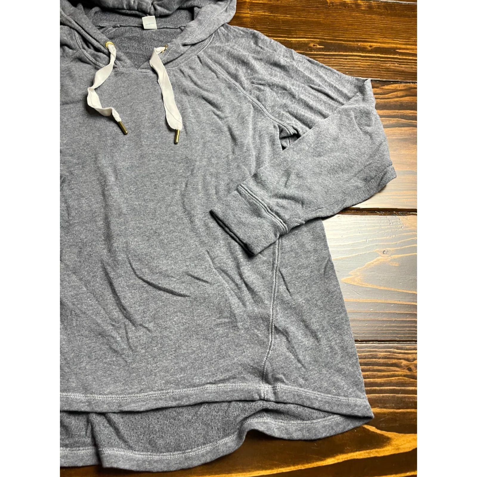 Old Navy Old Navy Hoodie Women Small Gray Activewear Pullover Sweatshirt Size S / US 4 / IT 40 - 4 Thumbnail