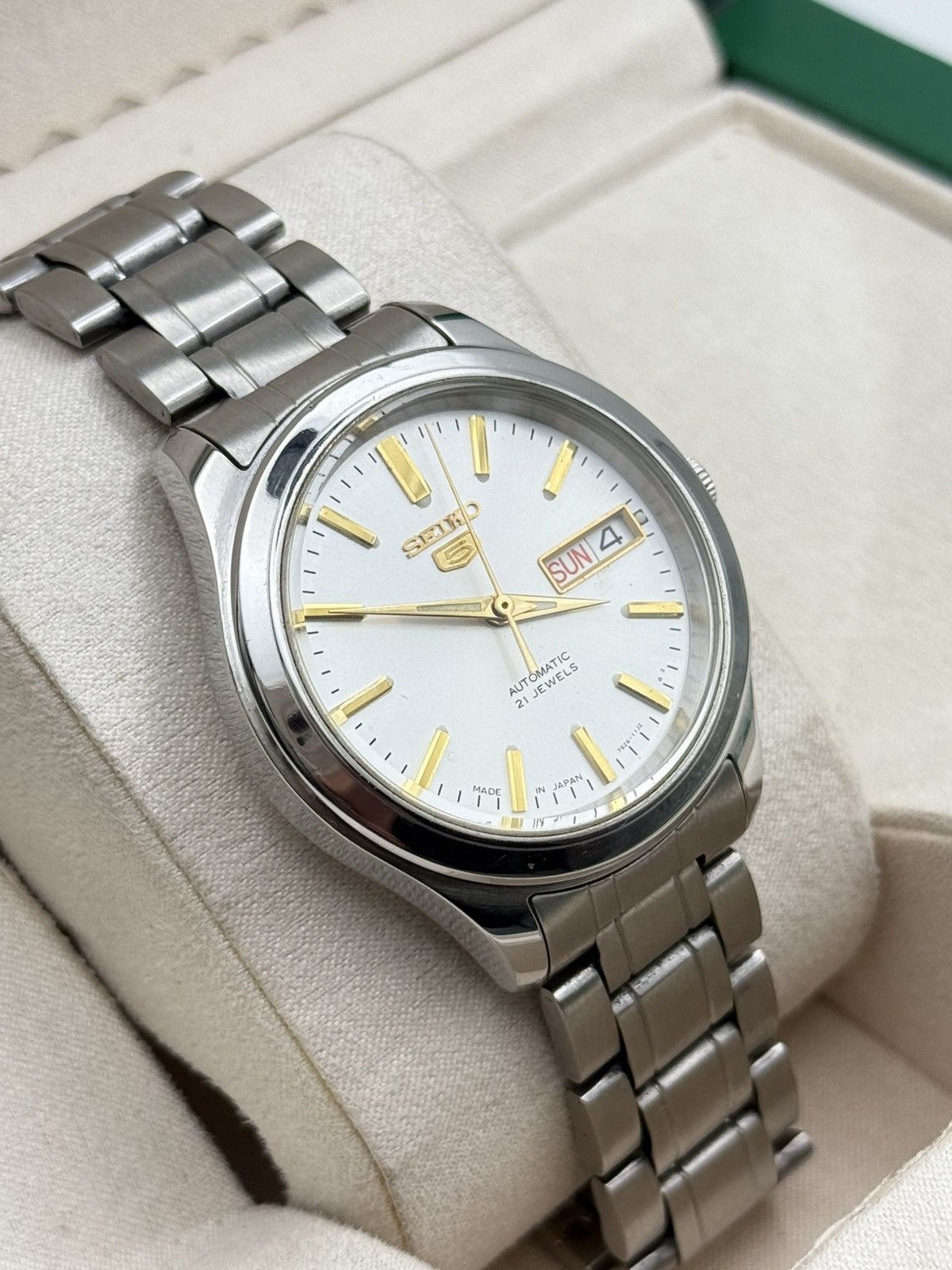 Jewelry × Seiko SEIKO 5 7S26 AUTOMATIC WHITE DIAL BEAUTIFUL MEN’S WRISTWATCH Size 36 - 3 Thumbnail