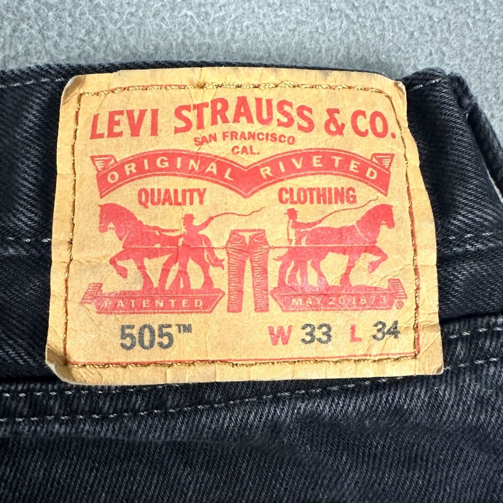 Levi's Levis 505 Regular Straight Jeans Mens 33x34 (Fits 31x31.5) Black Denim EUC Size US 33 - 7 Thumbnail