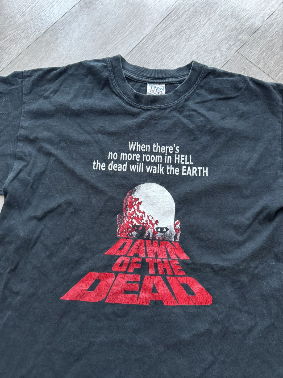 Vintage Vintage 2000's Dawn of the Dead shirt Size US M / EU 48-50 / 2 - 2 Thumbnail
