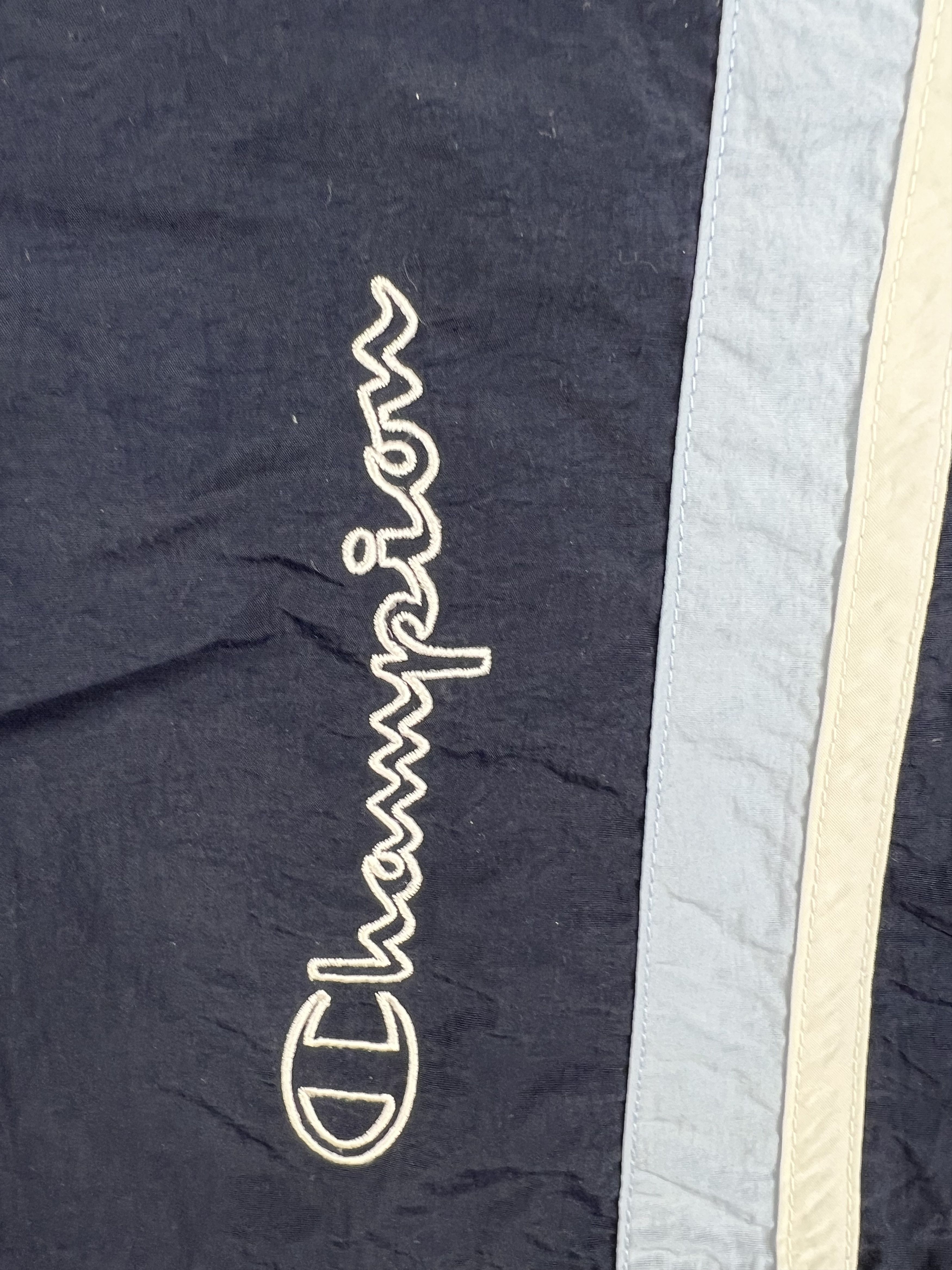 Champion × Vintage Vintage Champion Shorts XL Size US 38 / EU 54 - 4 Thumbnail