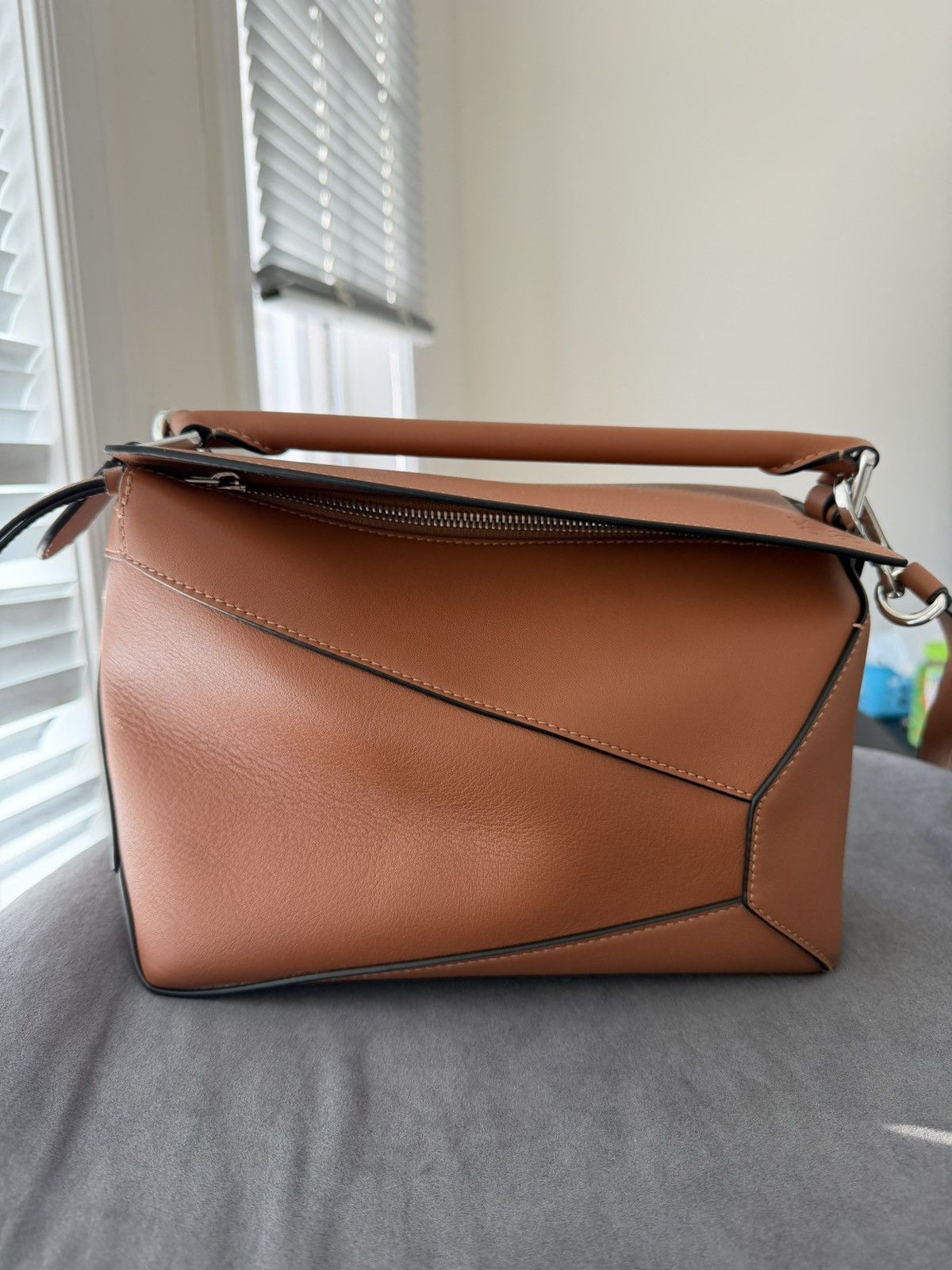 Loewe Puzzle Bag Small Size Tan Classic Calfskin in Beige, Women's
