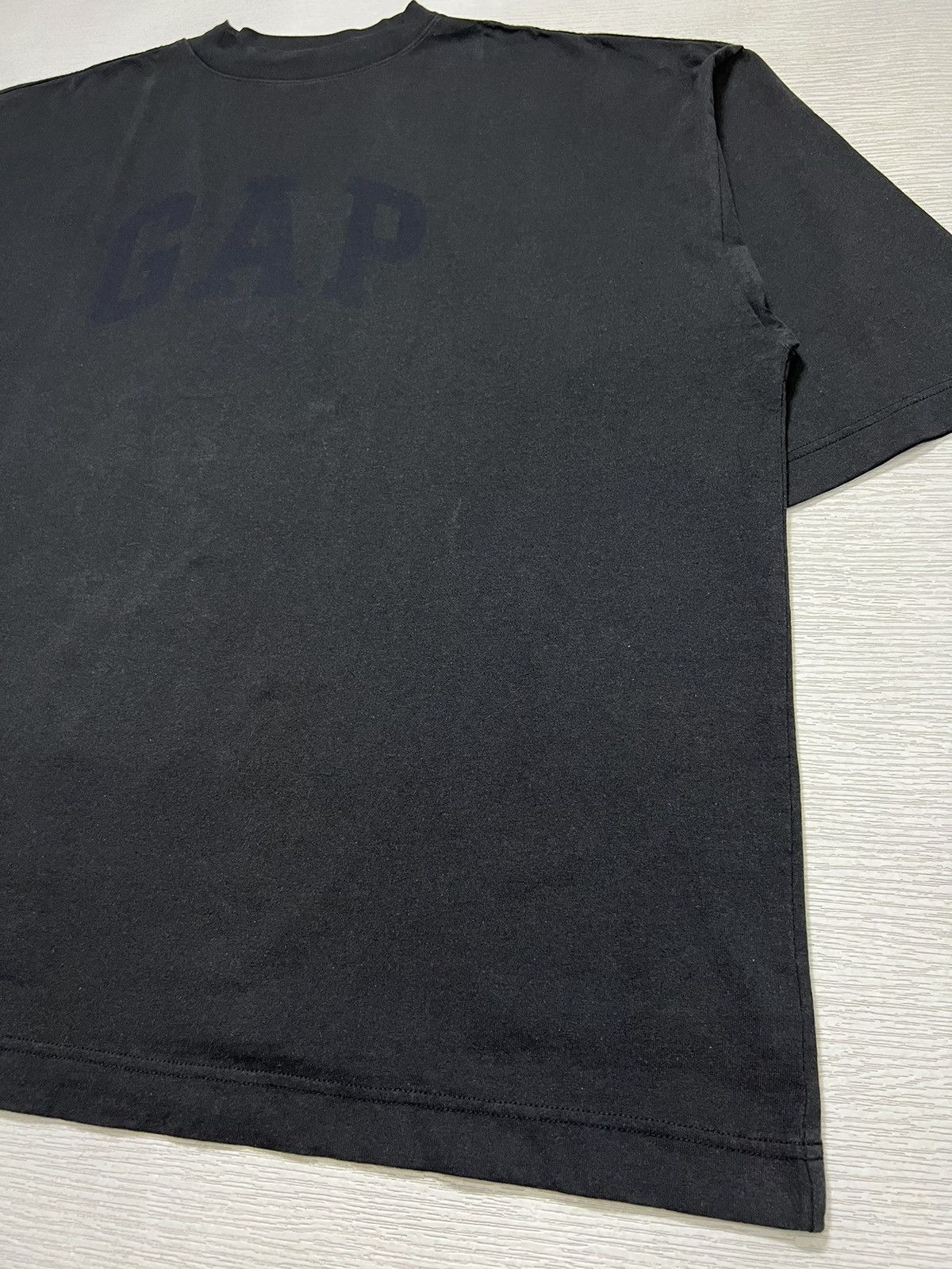 Balenciaga × Gap × Kanye West Yeezy - Gap - Engineered by Balenciaga - Dove 3/4 Sleeve Tee Size US M / EU 48-50 / 2 - 11 Thumbnail