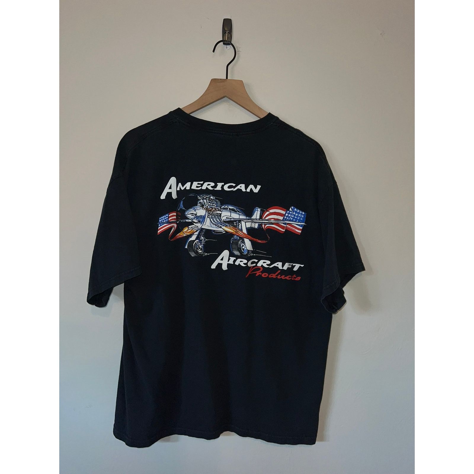 Gildan Vintage Airplane Shirt American Aircraft Products Graphic XL Size US XL / EU 56 / 4 - 5 Thumbnail