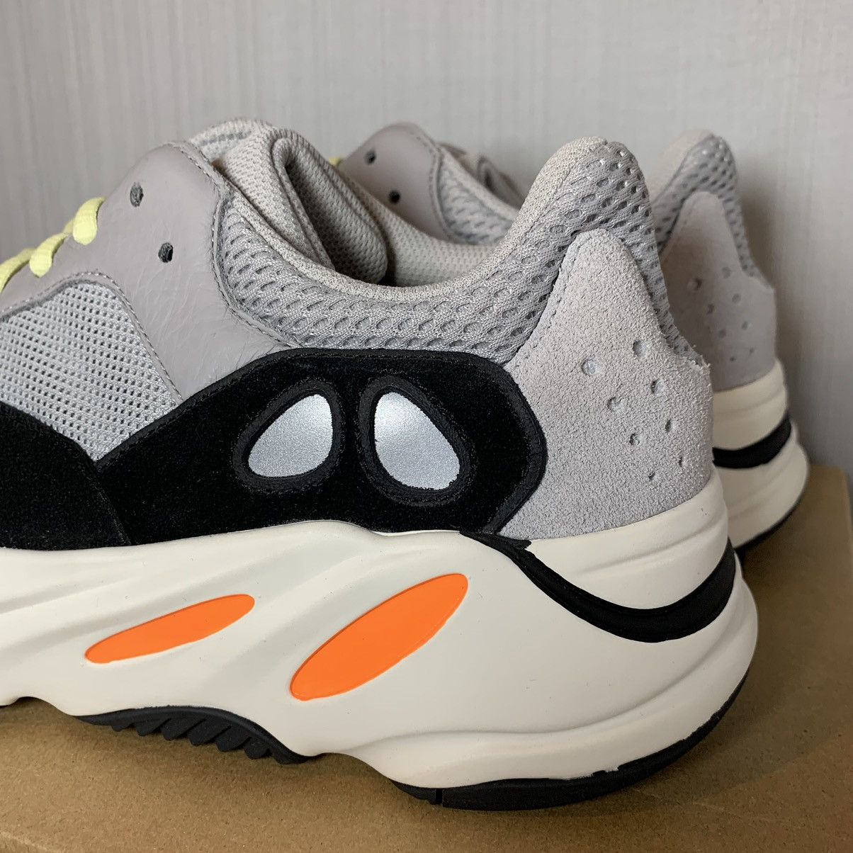 Adidas Yeezy 700 Boost Wave Runner Size US 11 / EU 44 - 3 Thumbnail