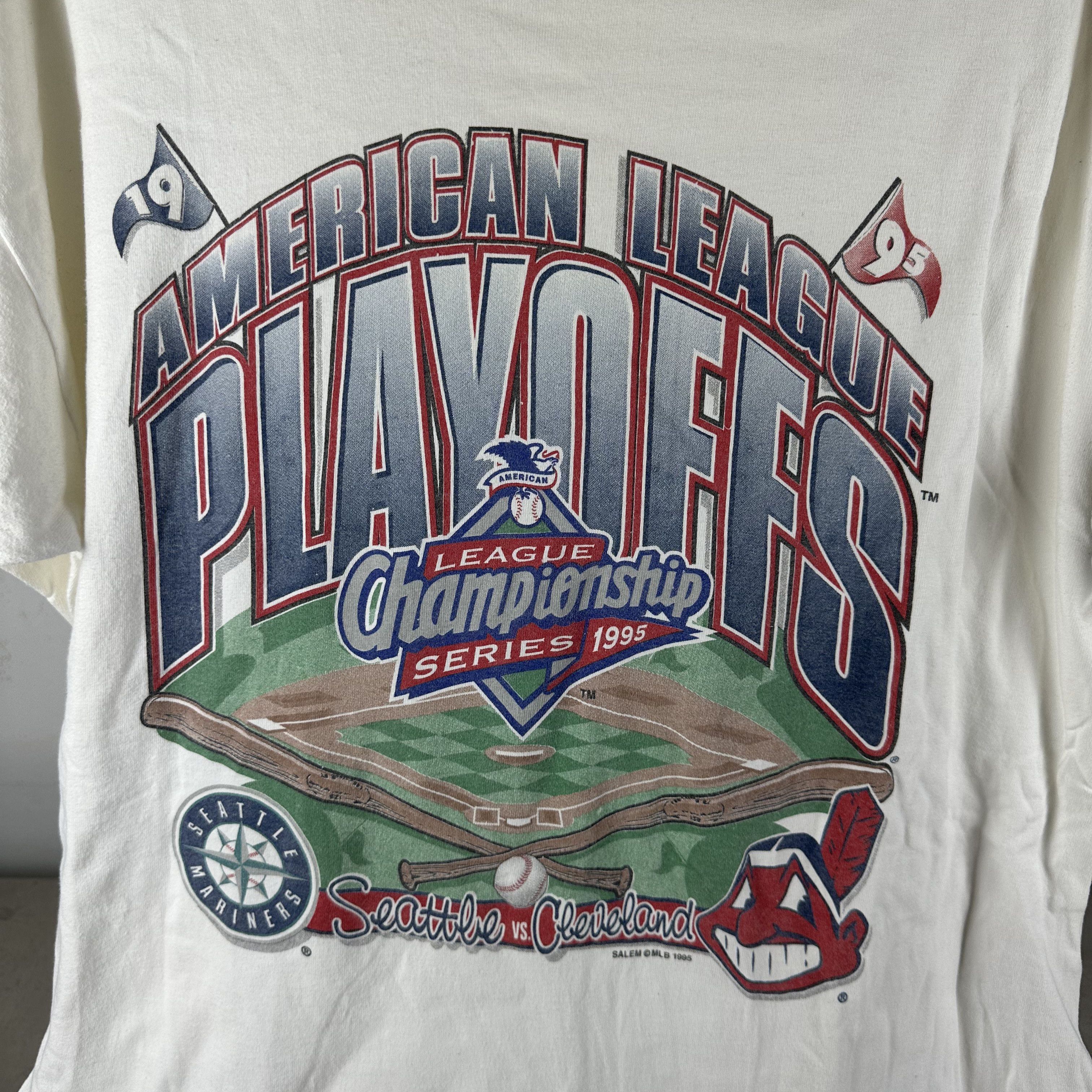 Vintage 1995 MLB Playoffs Seattle Mariners VS Cleveland Indians Tee Size US XL / EU 56 / 4 - 2 Thumbnail