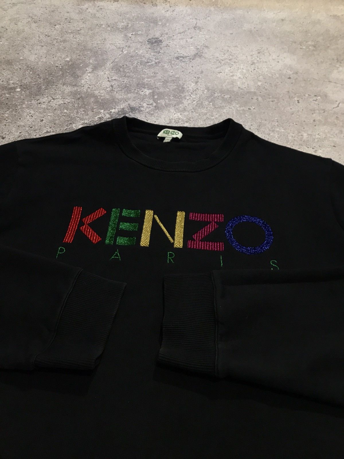Kenzo Vintage Kenzo Sweatshirt Embroiled Logo Faded Black M Size US M / EU 48-50 / 2 - 3 Thumbnail
