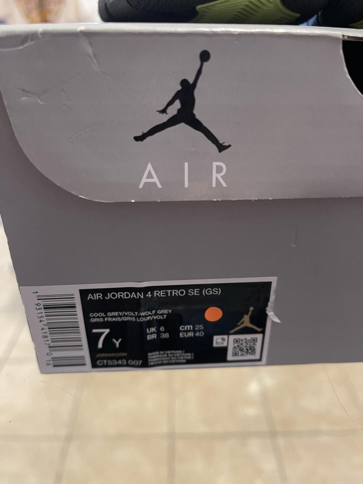 Jordan Brand Jordan 4 Retro SE 95 Neon 2020 Size 7y/8.5w Volt CT5343-007 Size US 7 / EU 40 - 9 Thumbnail