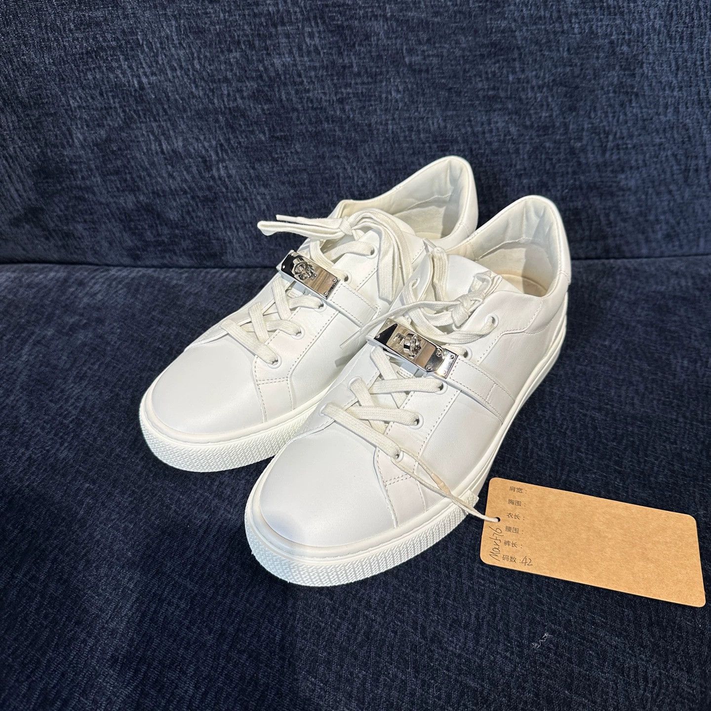 Hermes Hermes Kelly Buckle Sneakers 42 mar576 Size US 9 / EU 42 - 1 Thumbnail