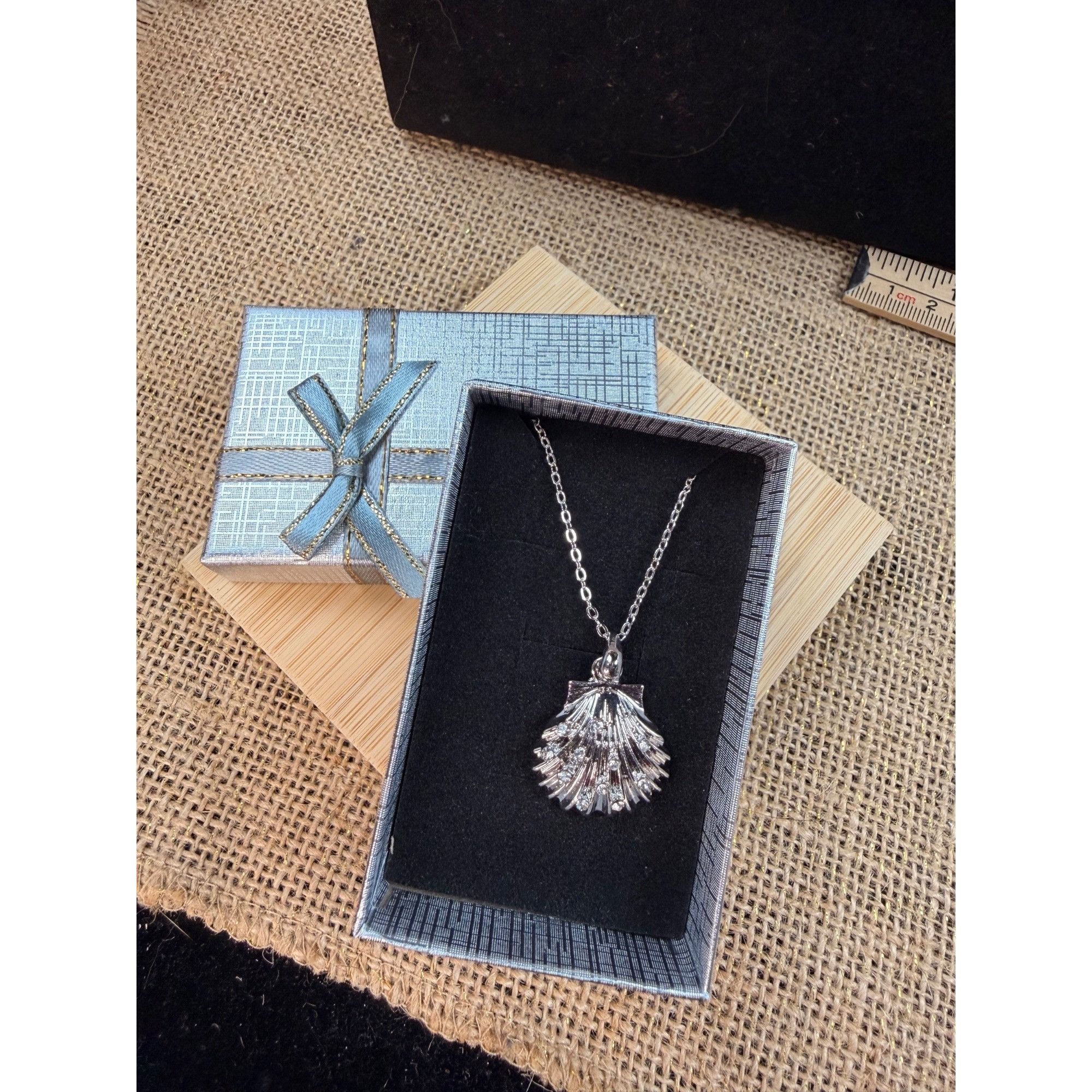 Other Silver Plated Seashell Pendant Necklace With Gift Box Size ONE SIZE - 1 Thumbnail