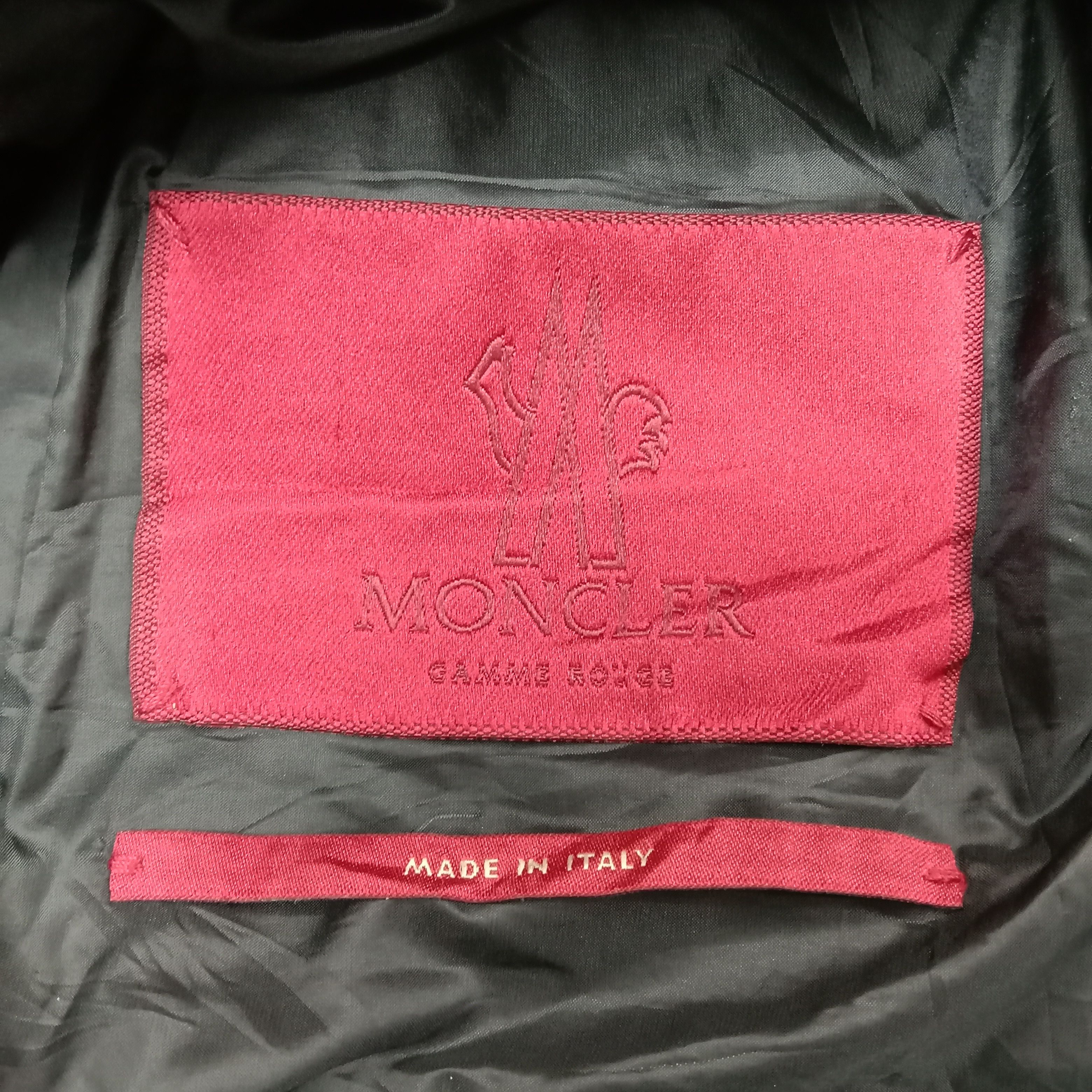 Moncler Moncler Italian Brand Puffer Jacket C247N26 Size S / US 4 / IT 40 - 4 Thumbnail