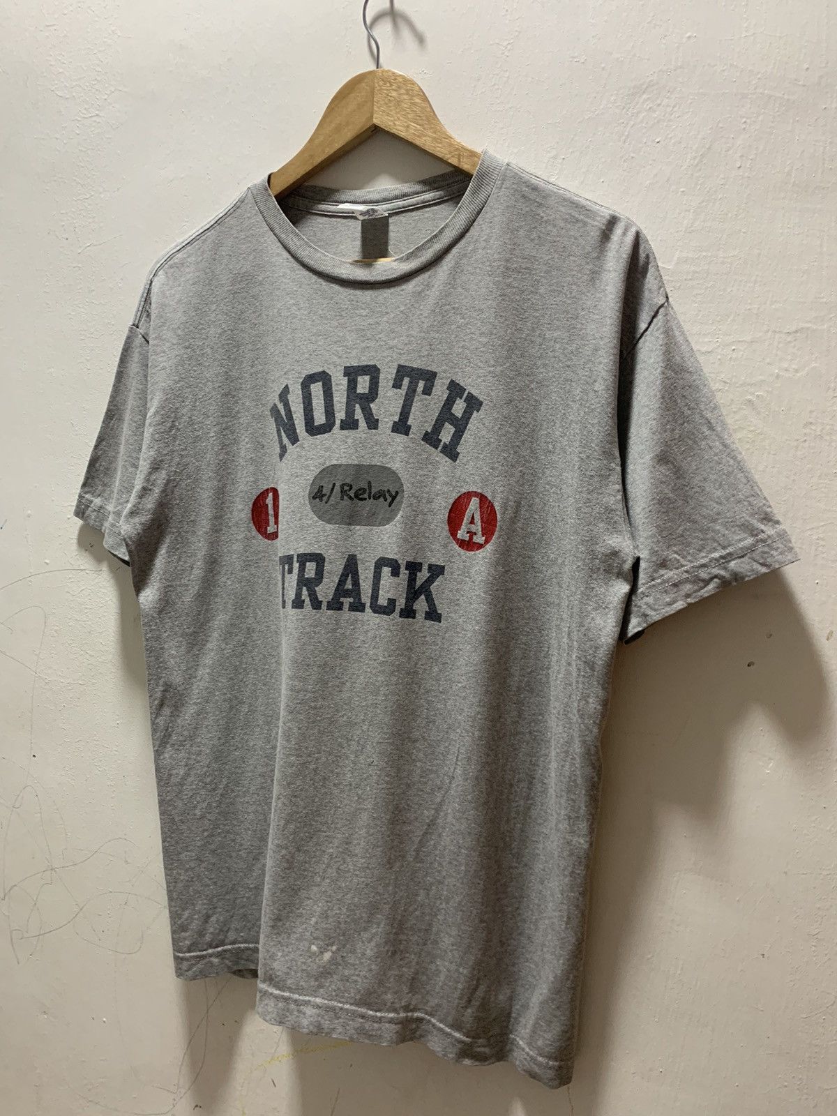 Gap Gap North Track T-Shirt Size US XL / EU 56 / 4 - 7 Thumbnail