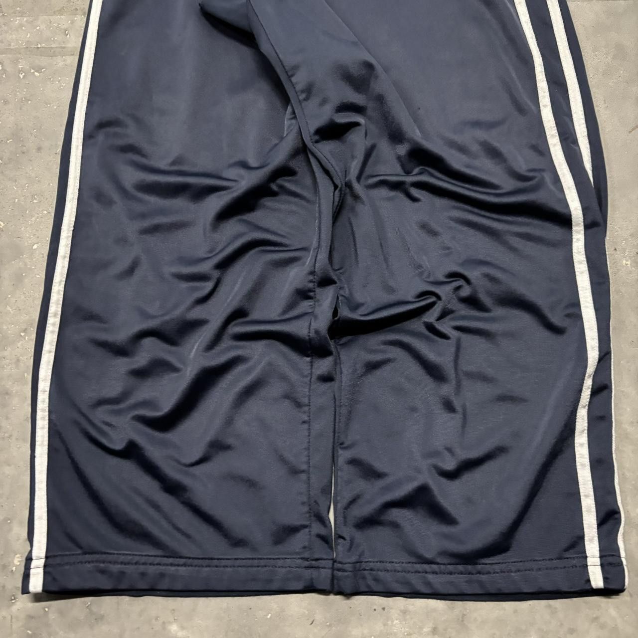 Japanese Brand × Vintage Crazy Vintage Y2K/2000s Baggy Navy Blue Striped Skater Track Pants! Size US 36 / EU 52 - 4 Thumbnail