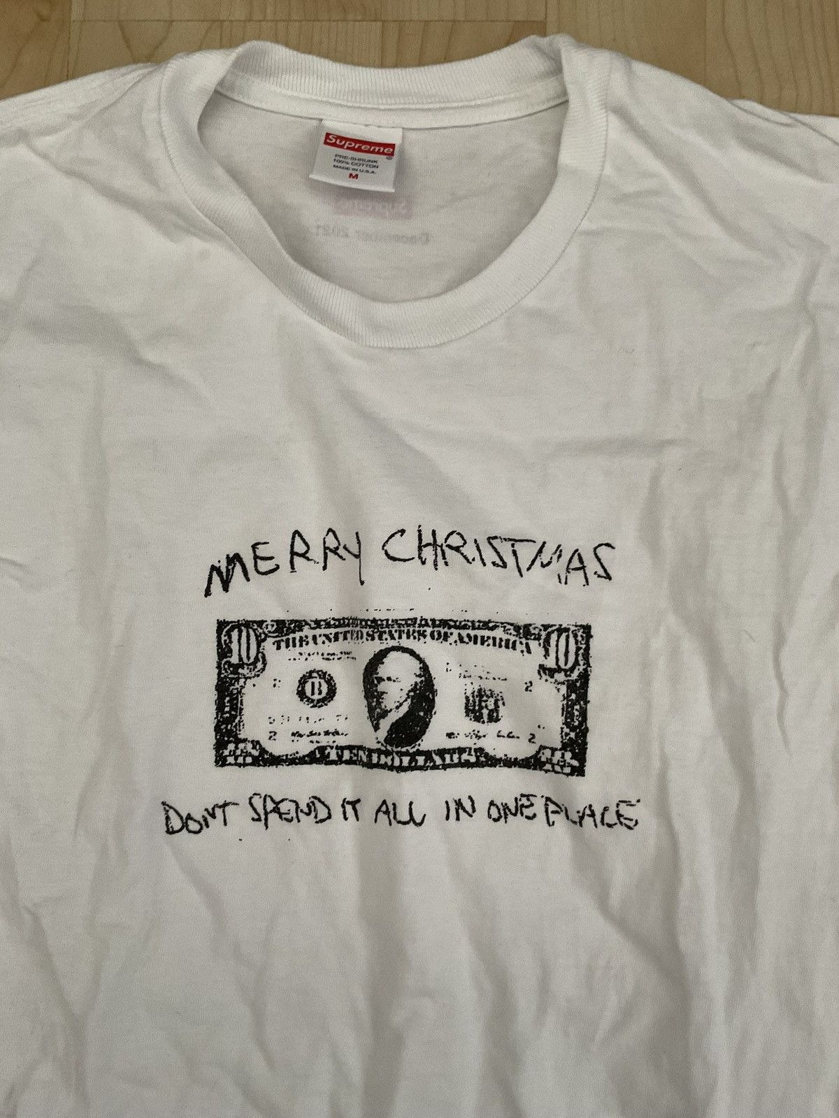 Supreme Supreme Merry Christmas Money Tee Size US M / EU 48-50 / 2 - 2 Thumbnail