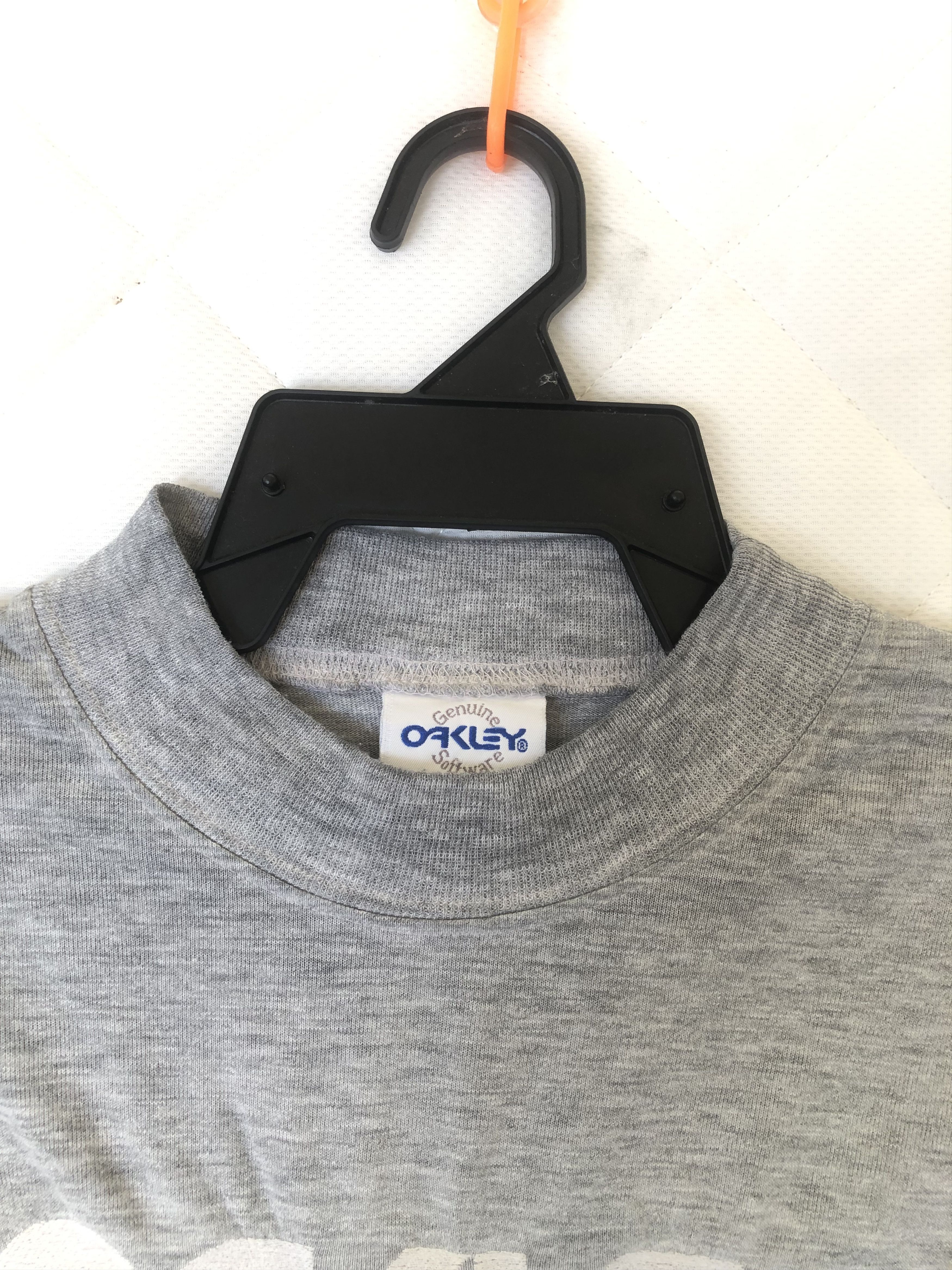 Oakley Vintage 90s OAKLEY embroidery Spellout Tee Size US L / EU 52-54 / 3 - 4 Thumbnail