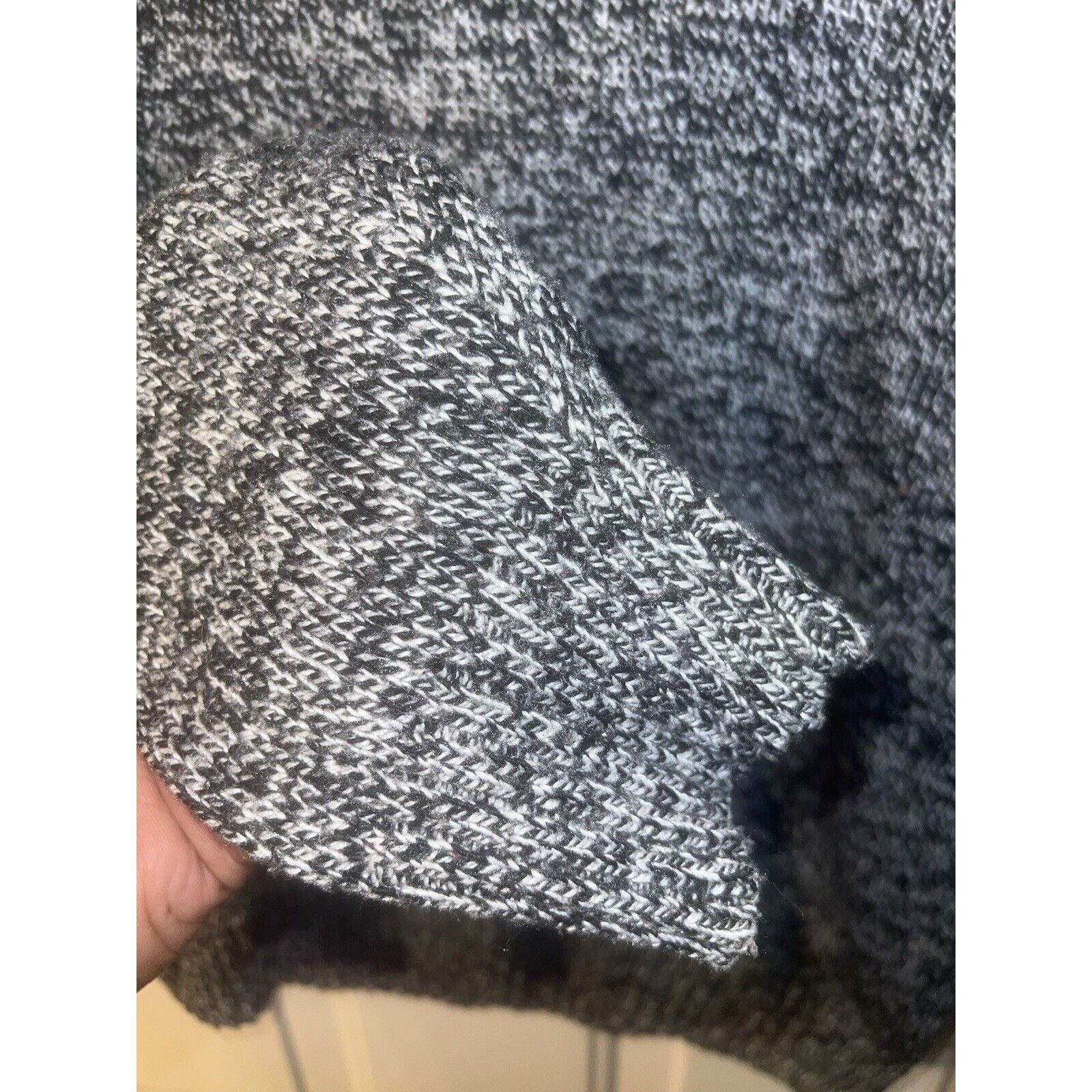 Old Navy Old Navy Men’s Sweater Gray Large Black Cowl Neck White Size US L / EU 52-54 / 3 - 4 Thumbnail