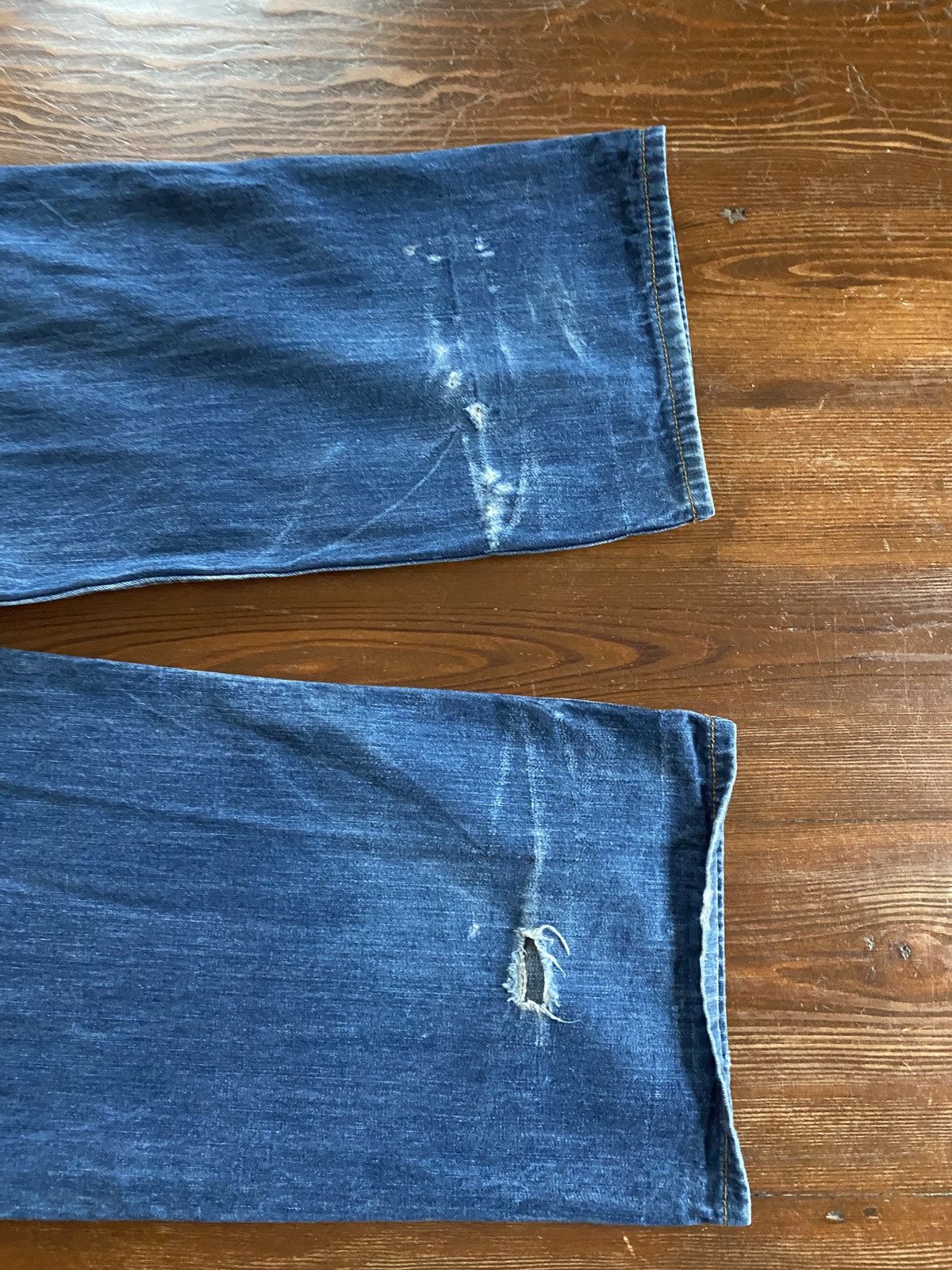 Rocawear Vintage Y2K’s Rocawear Wide Leg Baggy Denim Jeans 35x32 Size US 35 - 2 Thumbnail