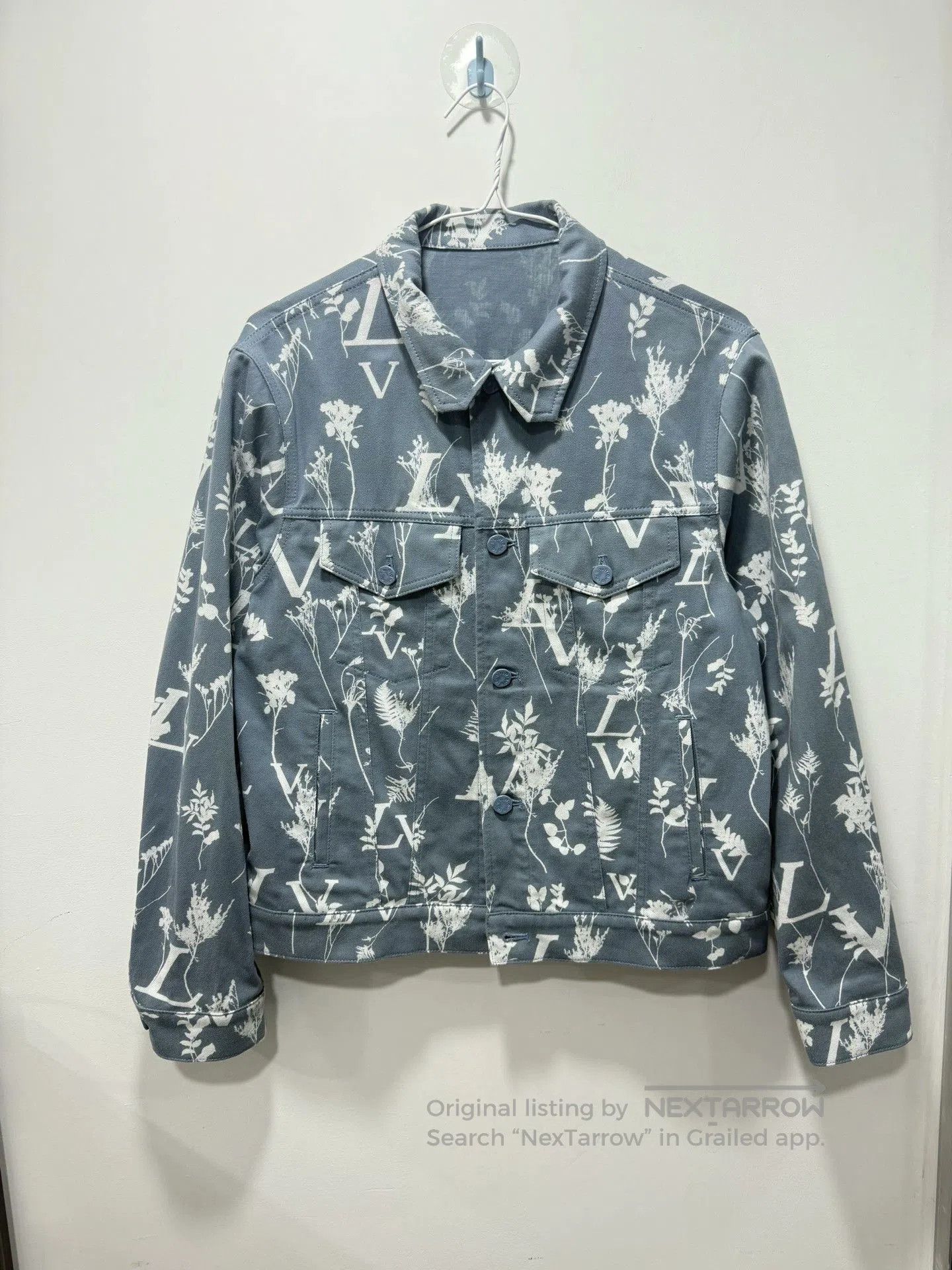 Louis Vuitton Louis Vuitton Men's Floral Denim Jacket. Size US M / EU 48-50 / 2 - 1 Thumbnail