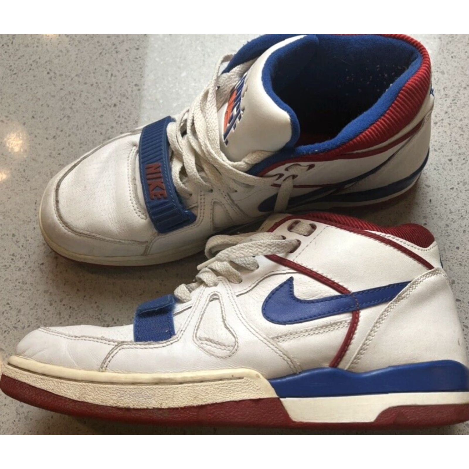 VINTAGE Nike Air Alpha Force Charles Barkley Philadelphia - Main Image
