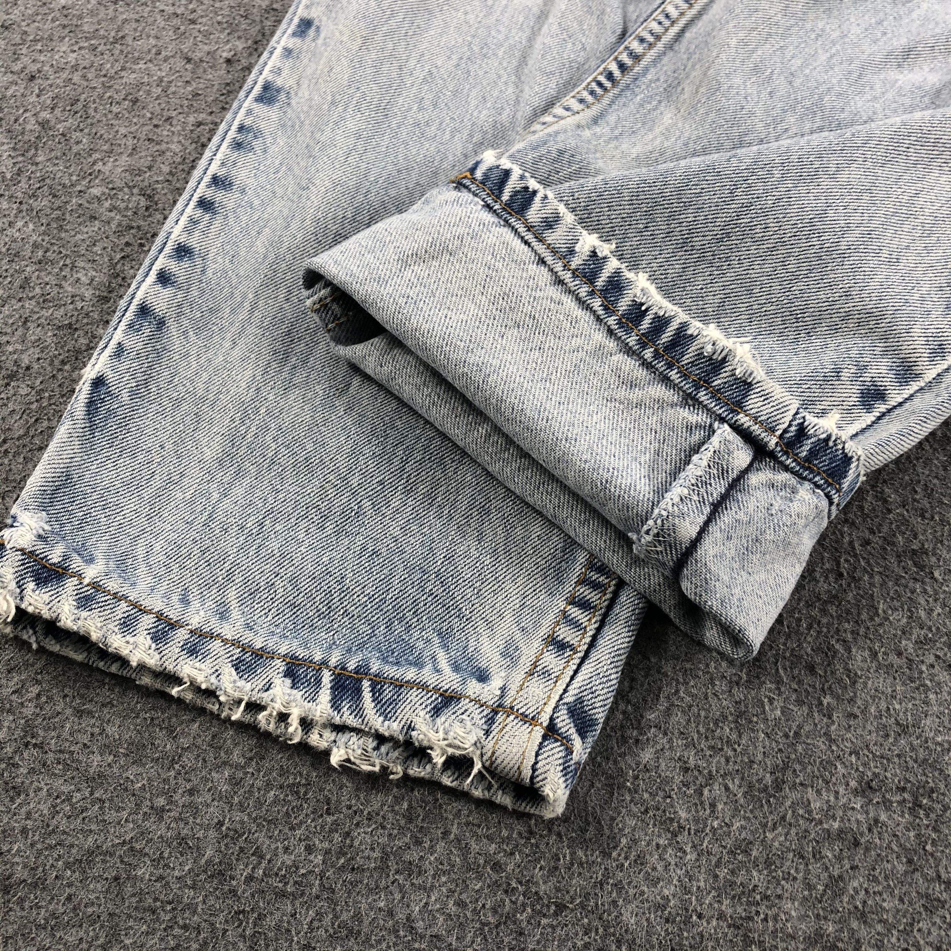 Levi's 90s Vintage Light Wash Levis 550 Jeans-J1684 Size US 39 - 7 Thumbnail