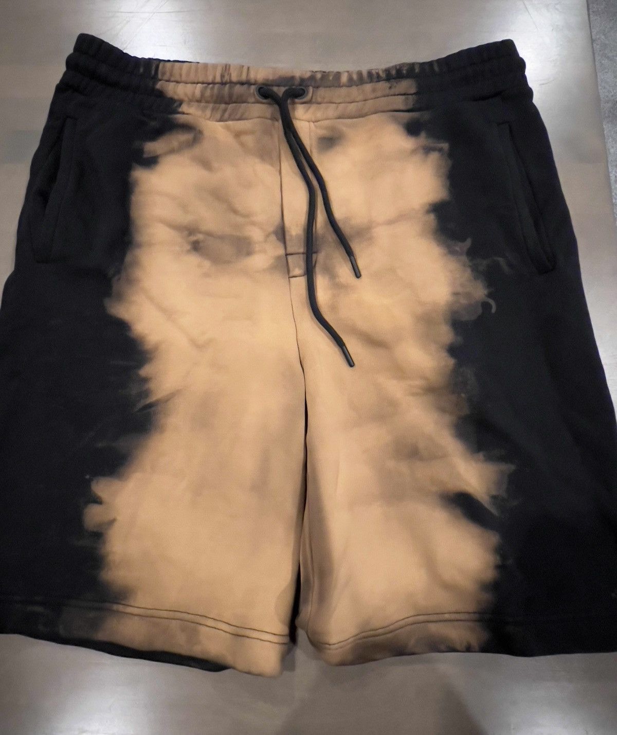 Palm Angels Palm Angels Tie Dye Shorts Size US 32 / EU 48 - 1 Thumbnail