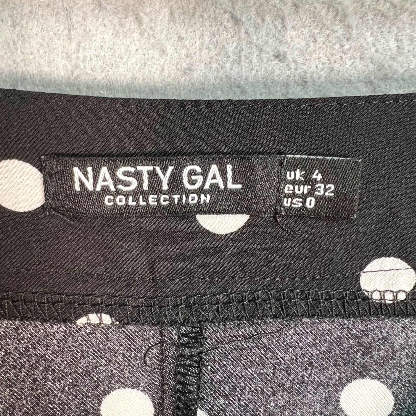 Nasty Gal Nasty Gal Womens Skirt Polka Dot Midi Ruched Black White 0 Polyester Size 25" / US 0 / IT 36 - 3 Thumbnail