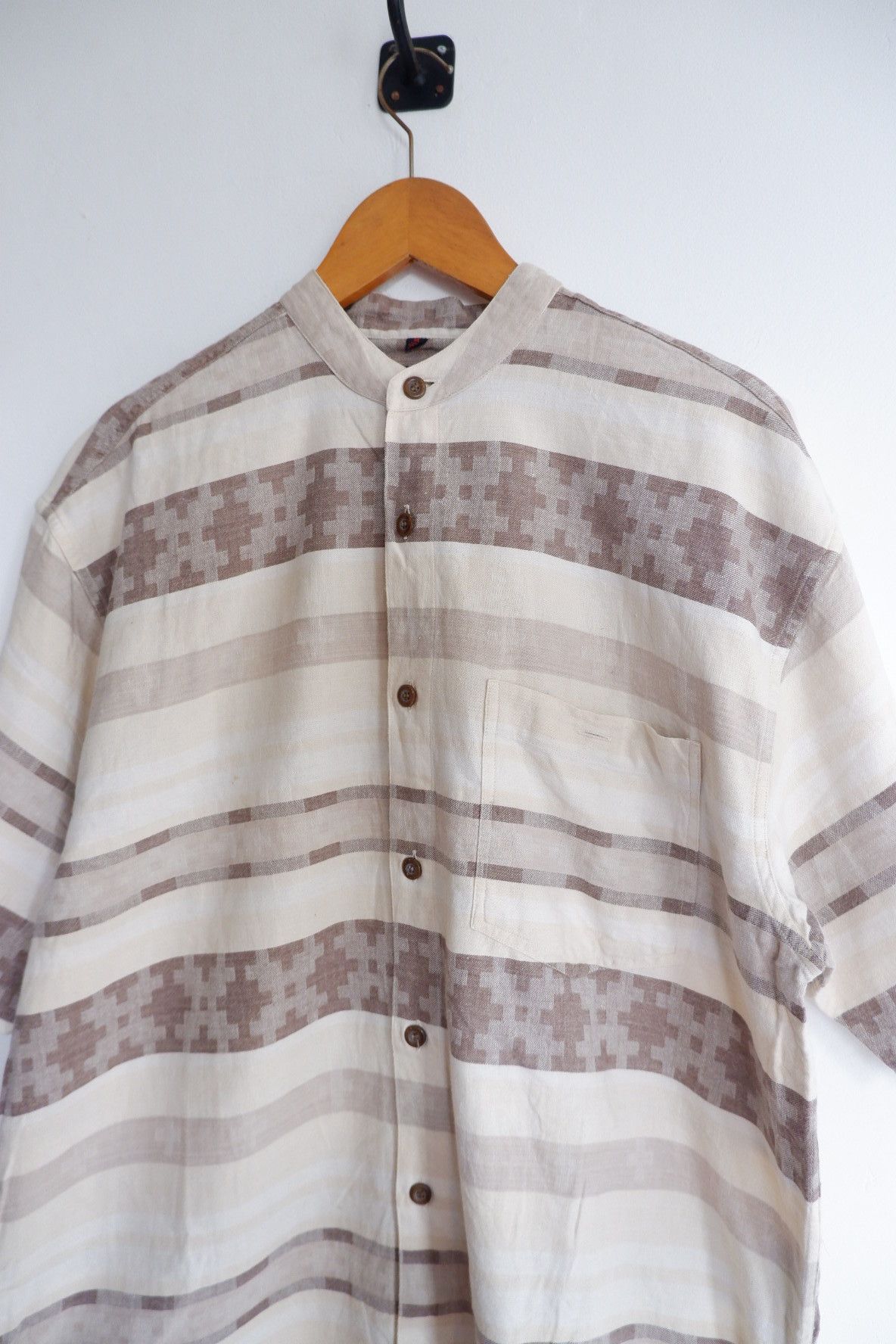 Japanese Brand Vintage Jinglers Mandarin Collar Shirts Size US L / EU 52-54 / 3 - 3 Thumbnail