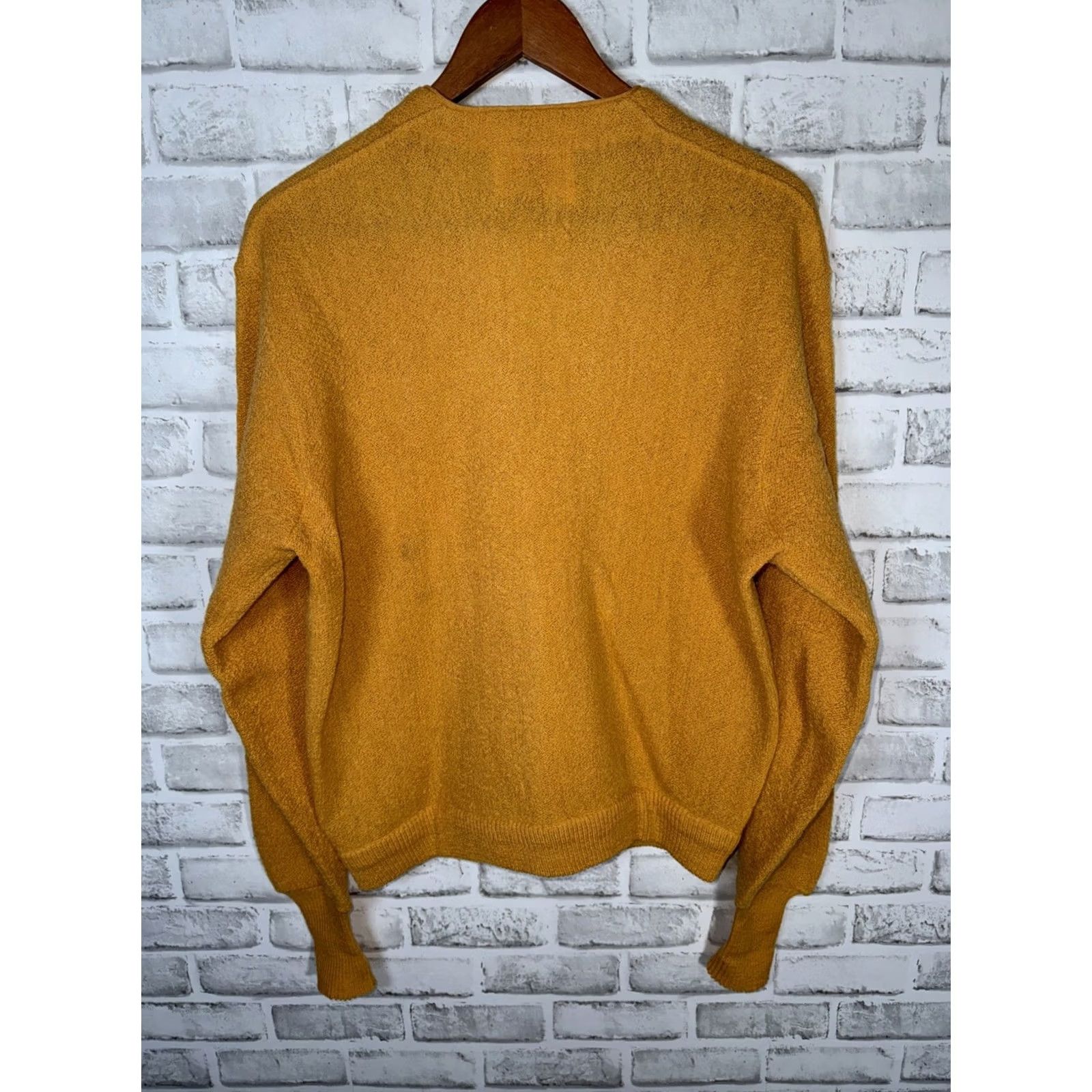 Jantzen VTG Jantzen Cardigan Mens M USA Golf Orange Sweater Cardigan Size US M / EU 48-50 / 2 - 7 Thumbnail