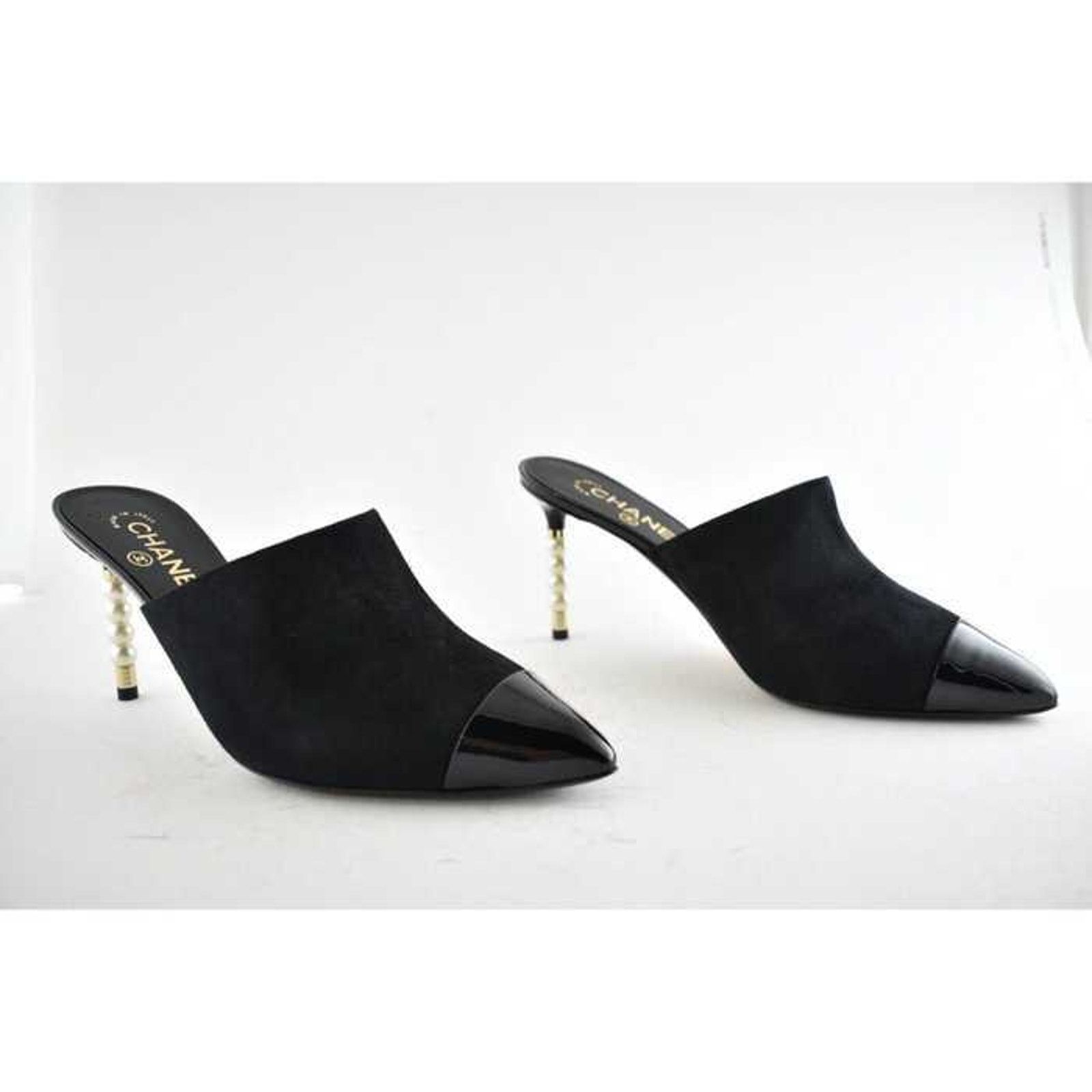 Chanel 20C Paris In Rome Pearl Patent CC Mule Slide Heel Pump 41 Size US 11 / IT 41 - 2 Thumbnail