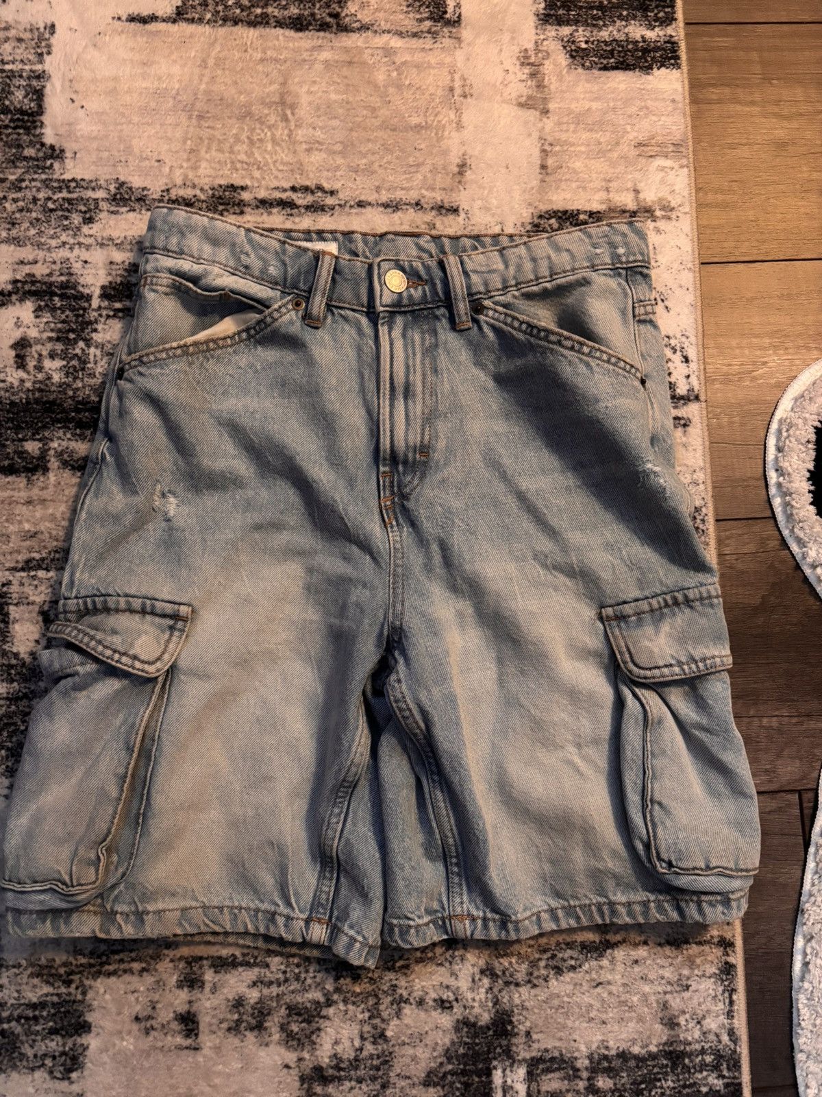 Zara Zara Denim Cargo Shorts Size US 30 / EU 46 - 1 Thumbnail