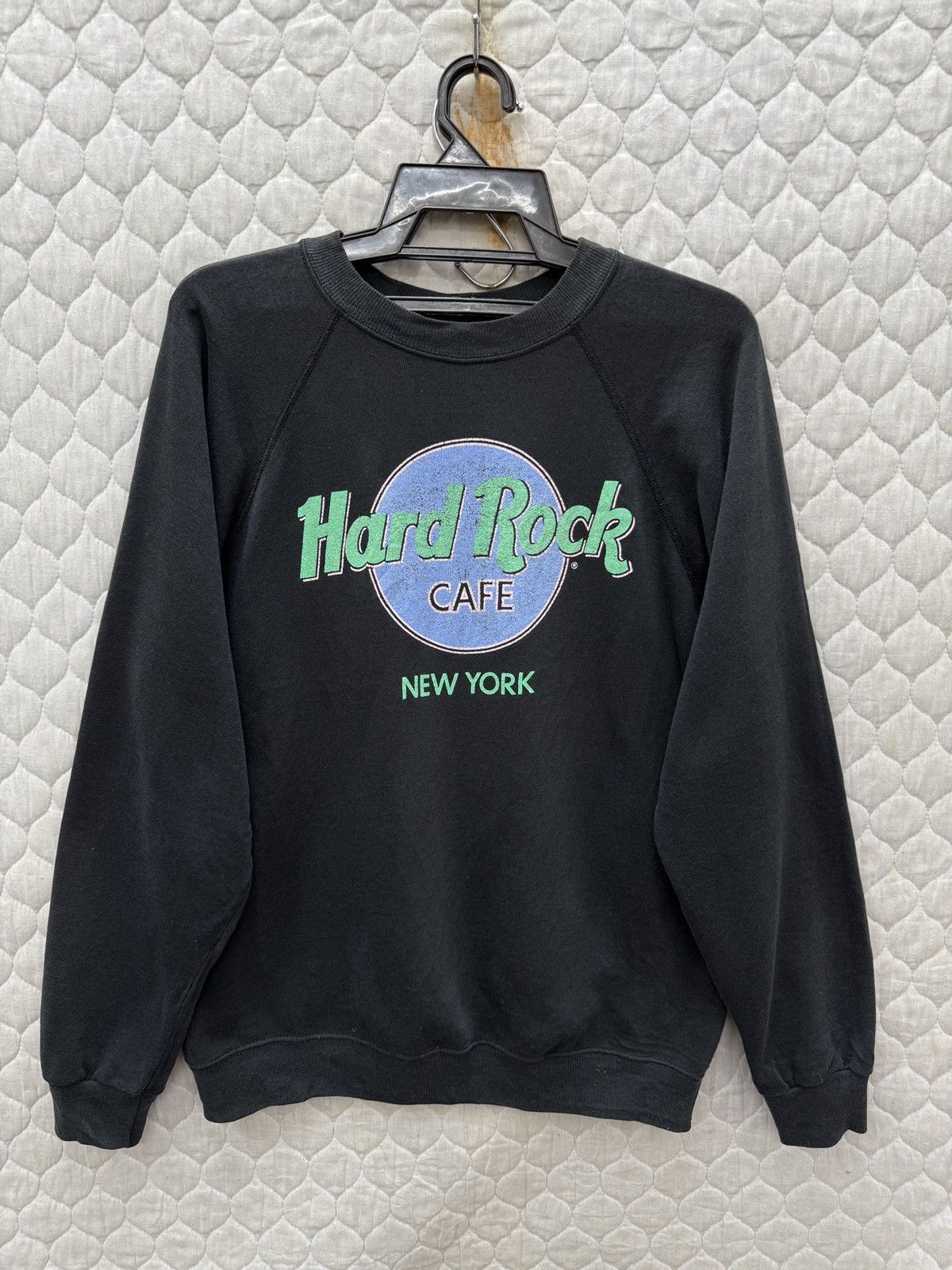 Hard Rock Cafe 🔥🔥🔥ARCHIVE VINTAGE HARD ROCK CAFE SWEATSHIRTS Size US M / EU 48-50 / 2 - 1 Thumbnail