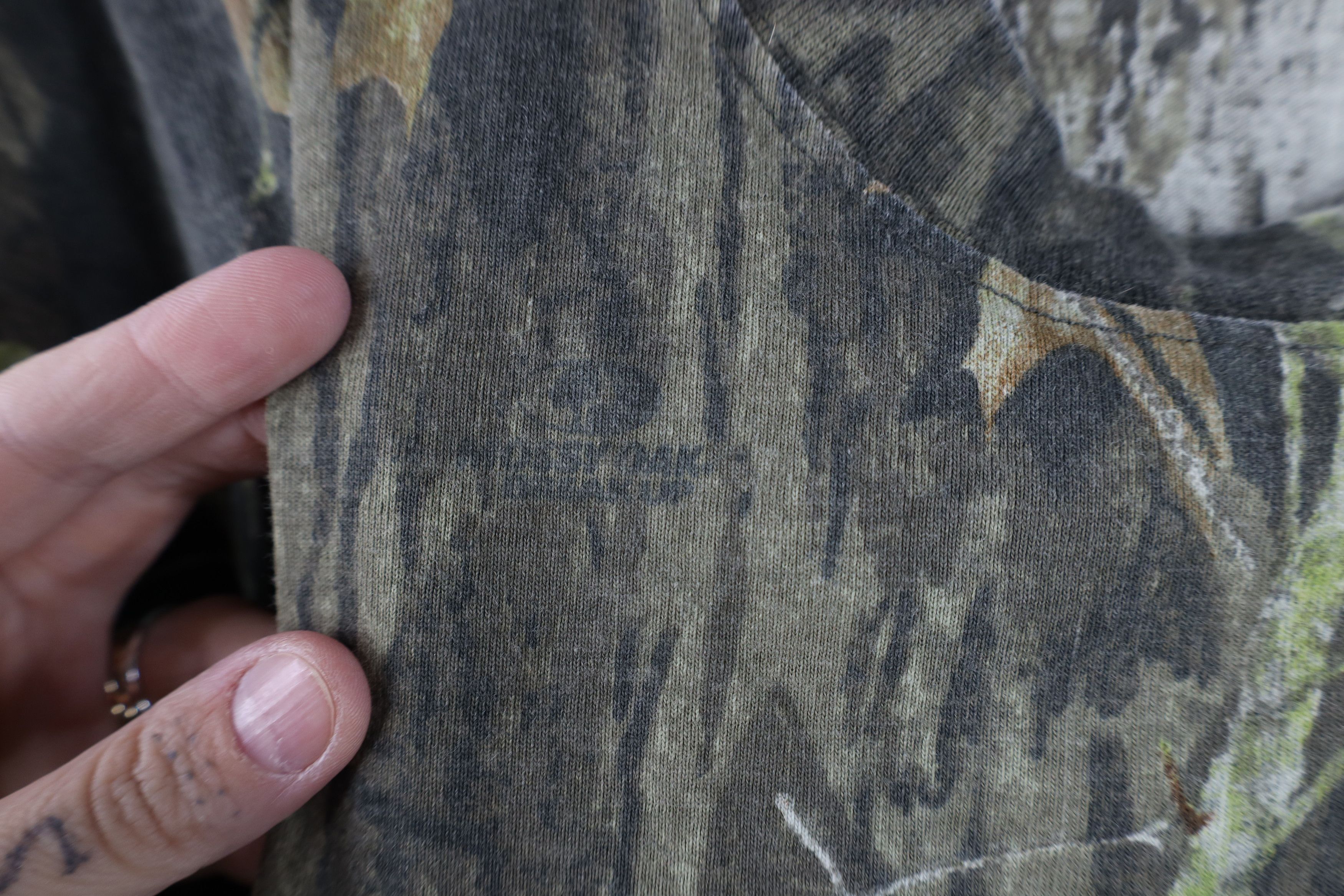 Mossy Oaks Vintage 90s Mossy Oak Camouflage Short Sleeve Pocket T-Shirt Size US XXL / EU 58 / 5 - 6 Thumbnail