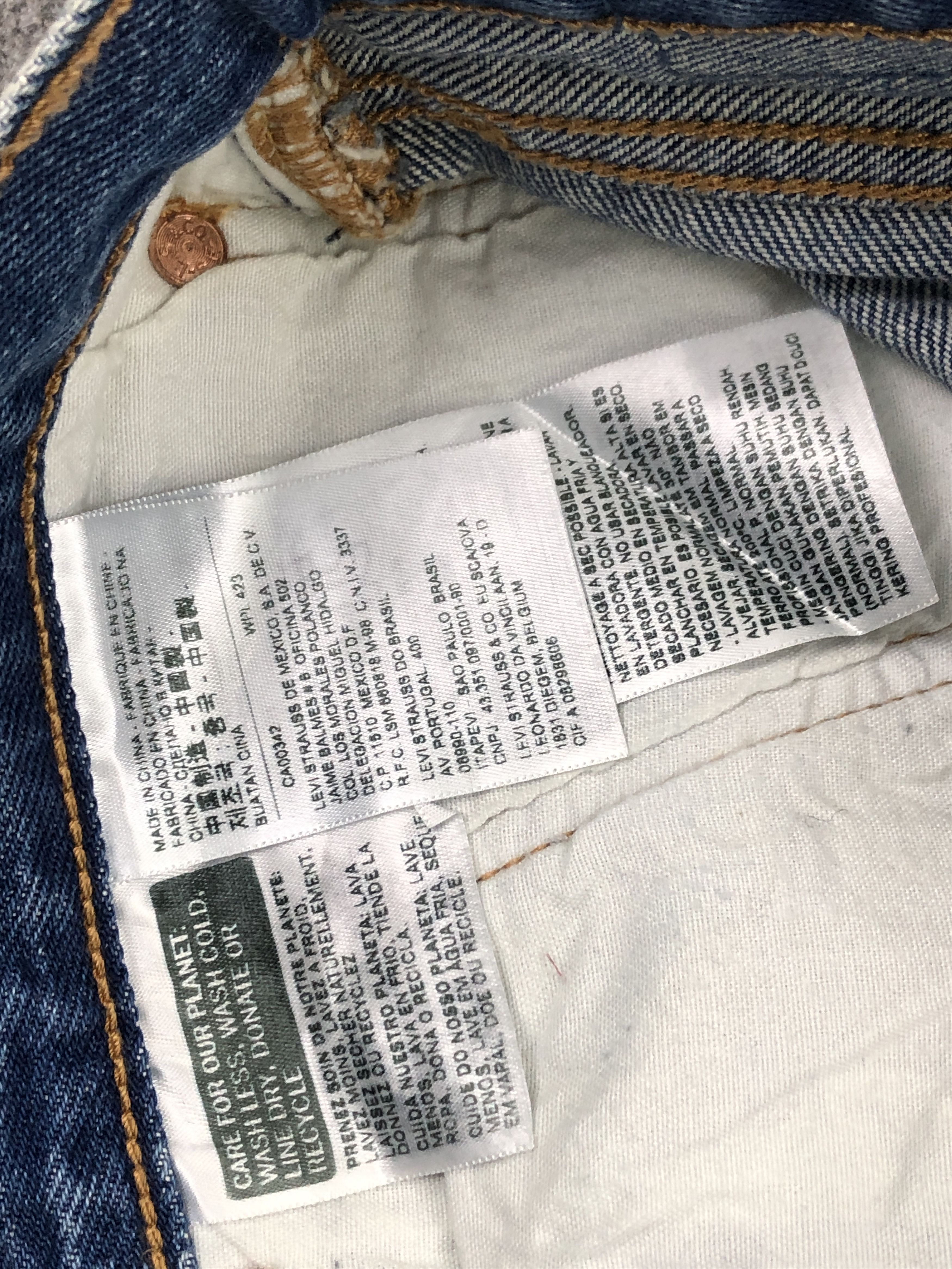 Levi's × Vintage Distressed Vintage Levis 501 Floral Patches Jeans Size US 36 / EU 52 - 7 Thumbnail