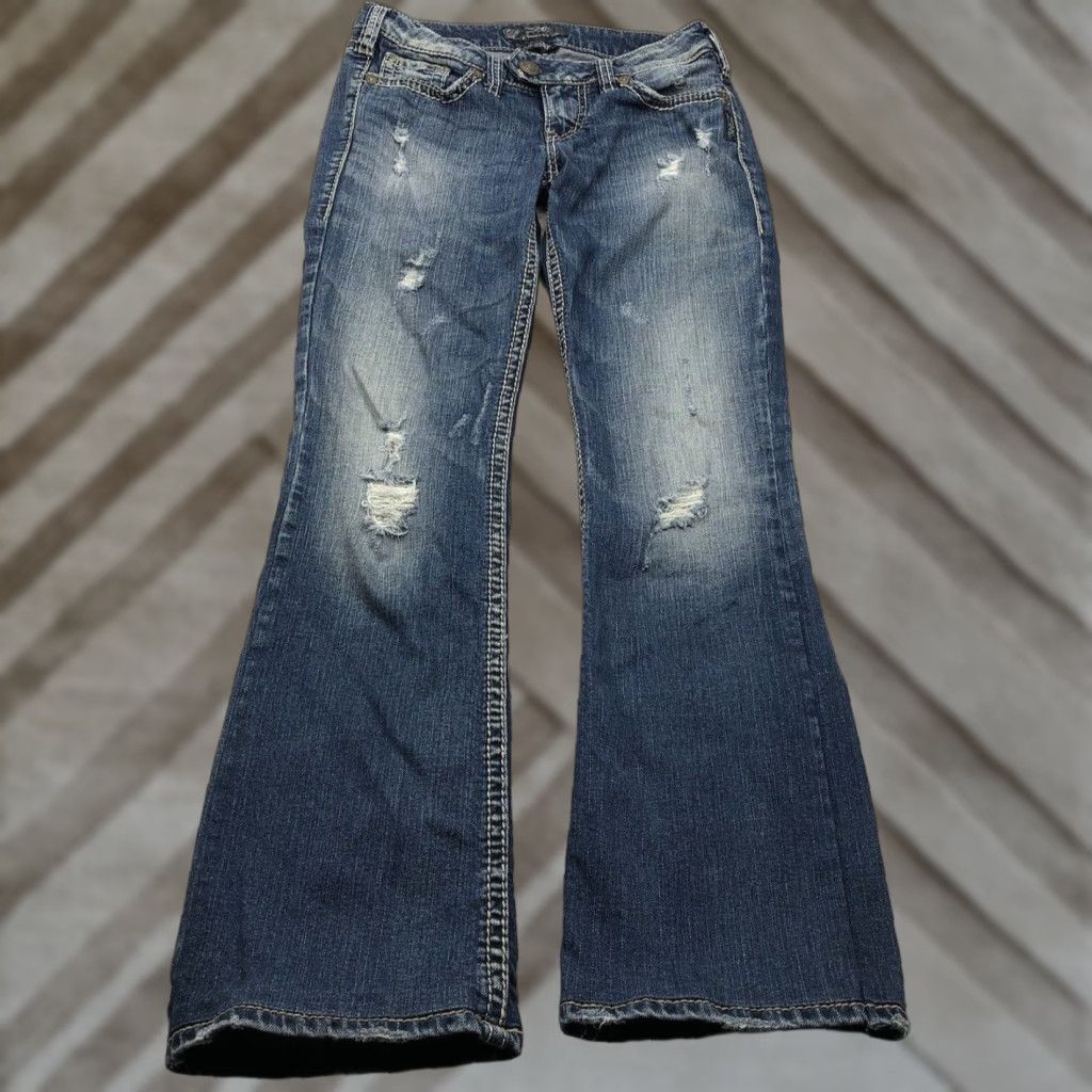 VINTAGE Silver Jeans Women's 26 Bootcut Jeans Low Rise Distressed